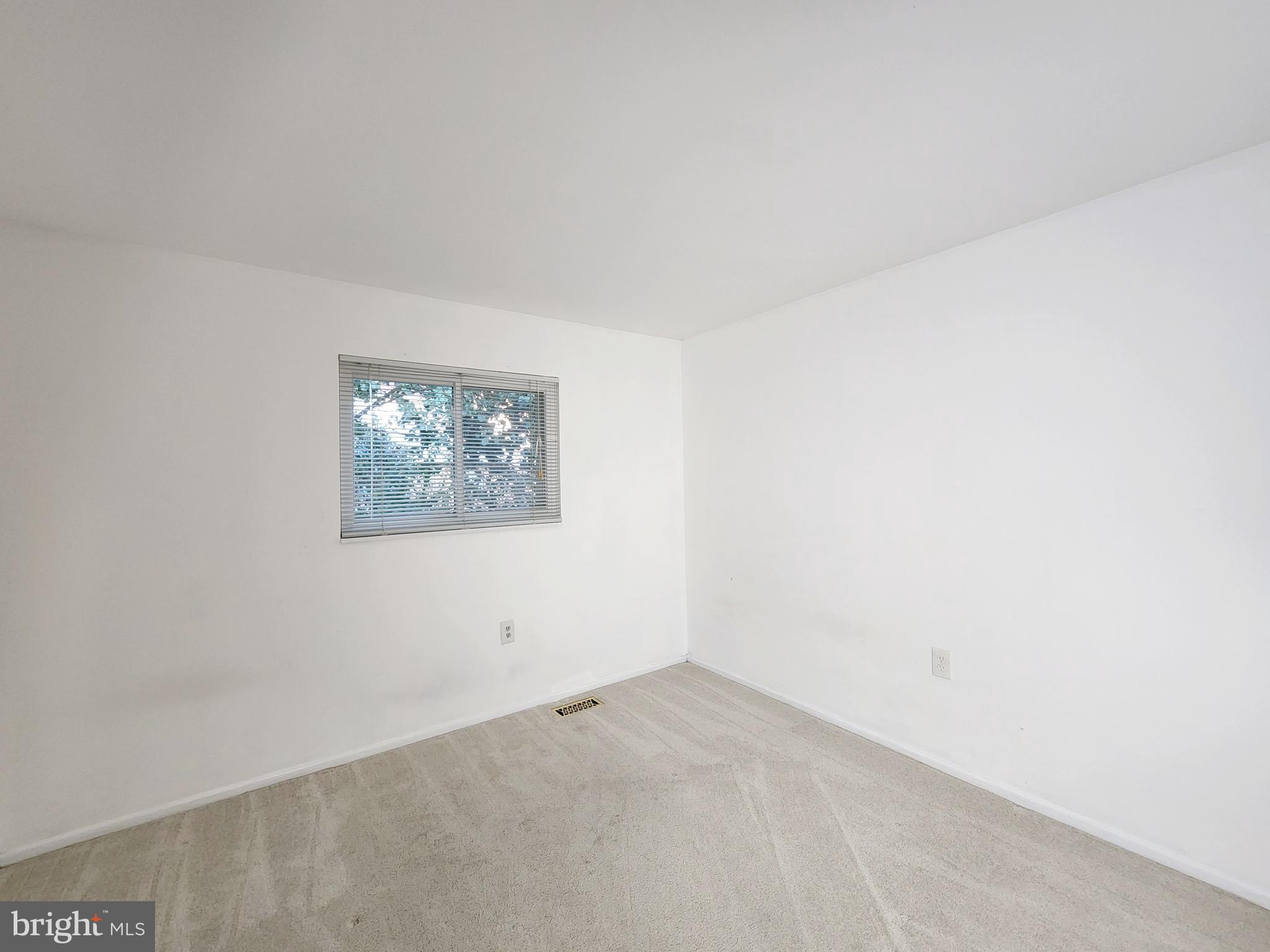 LEEWOOD FOREST - Residential Lease