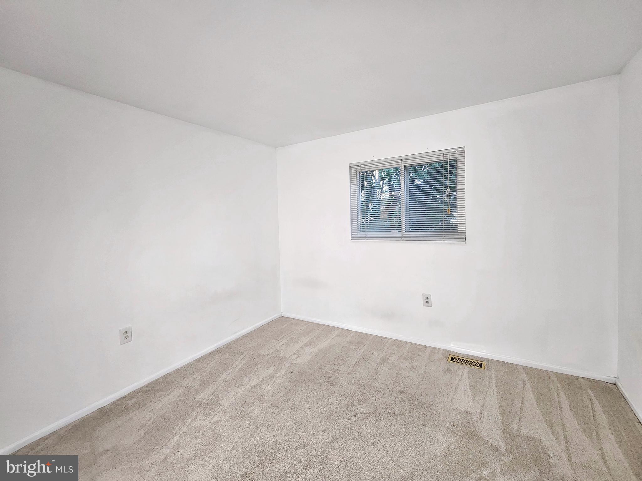 LEEWOOD FOREST - Residential Lease