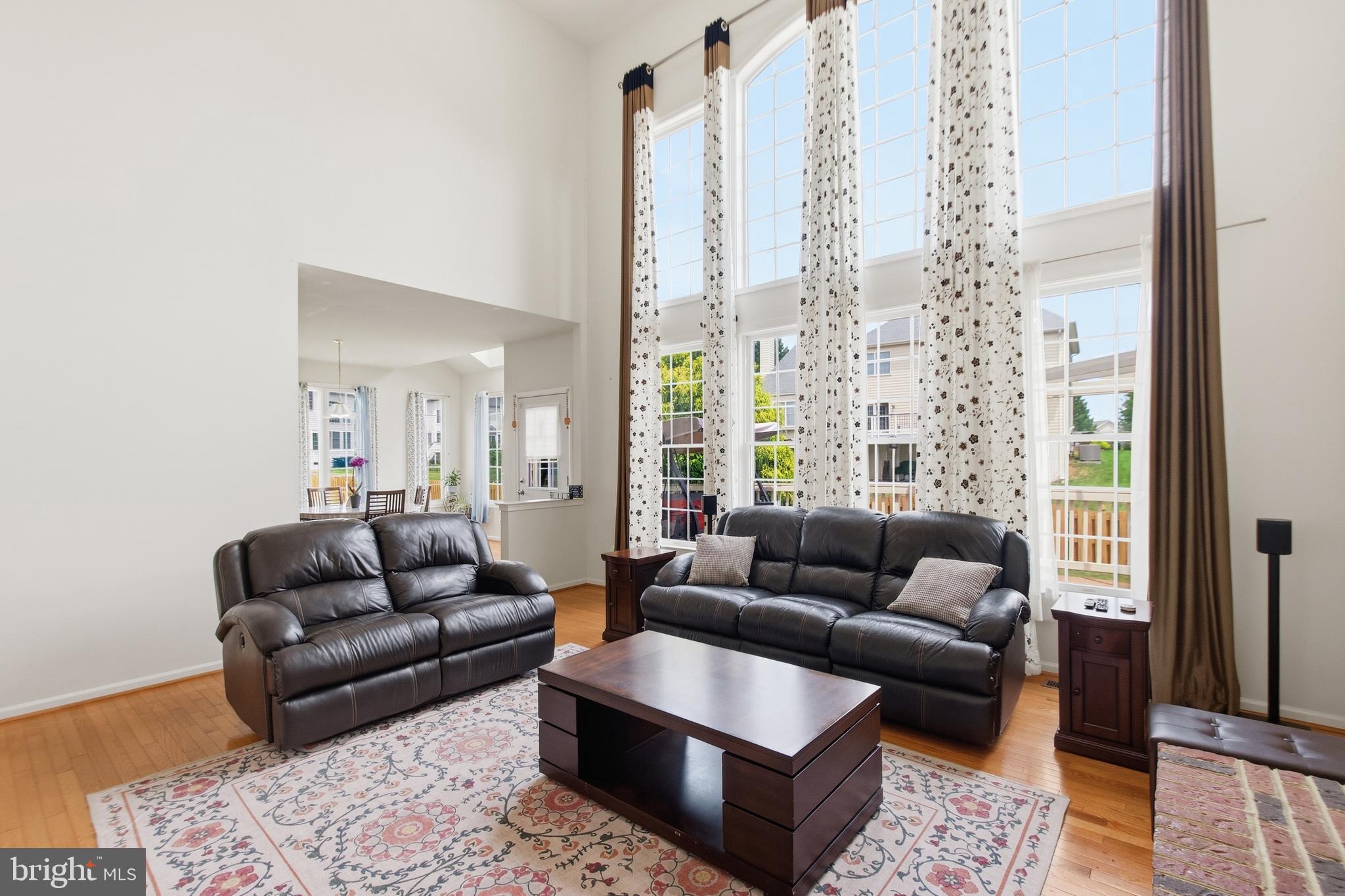 LOUDOUN VALLEY ESTATES - Residential