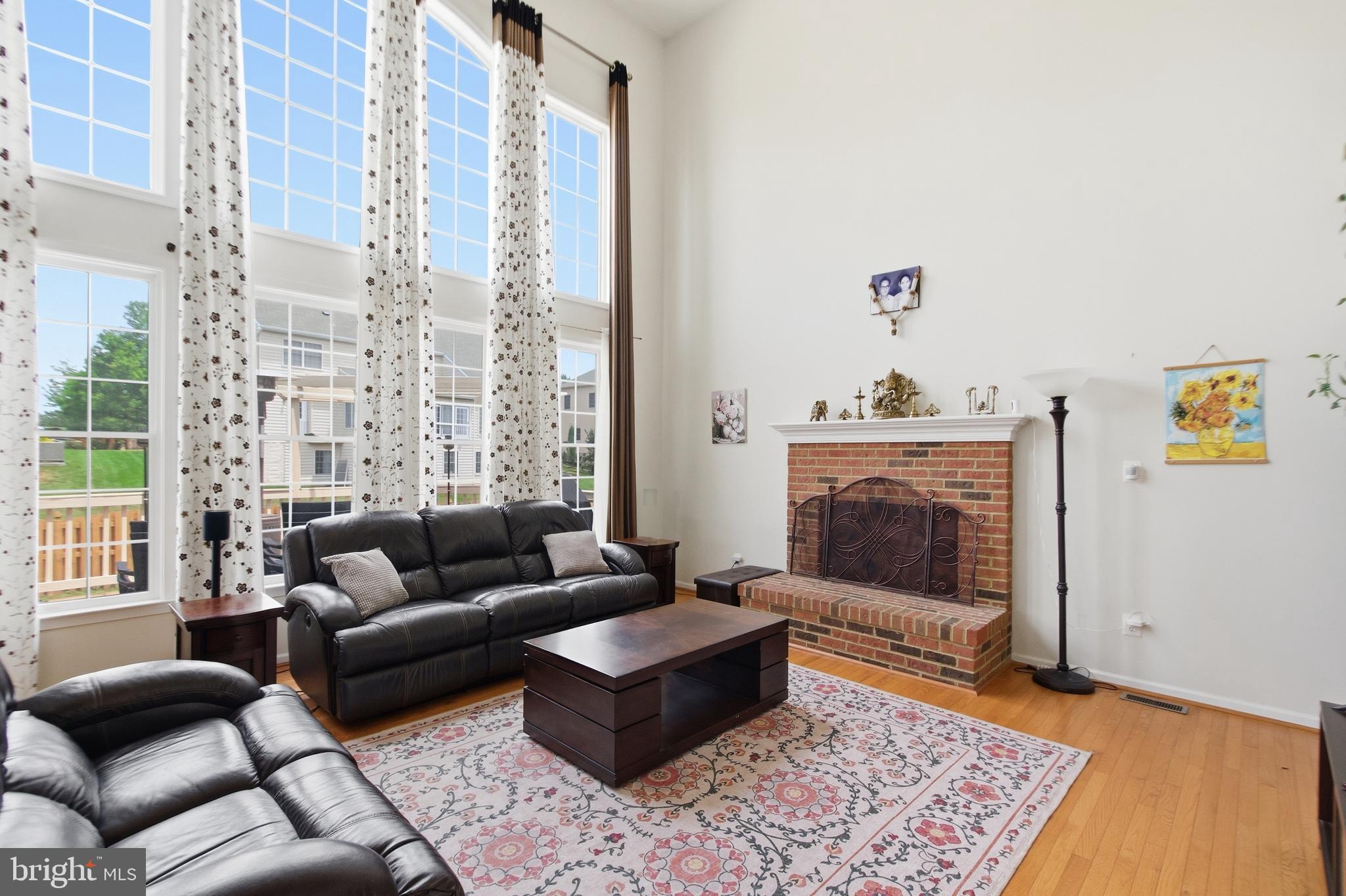 LOUDOUN VALLEY ESTATES - Residential