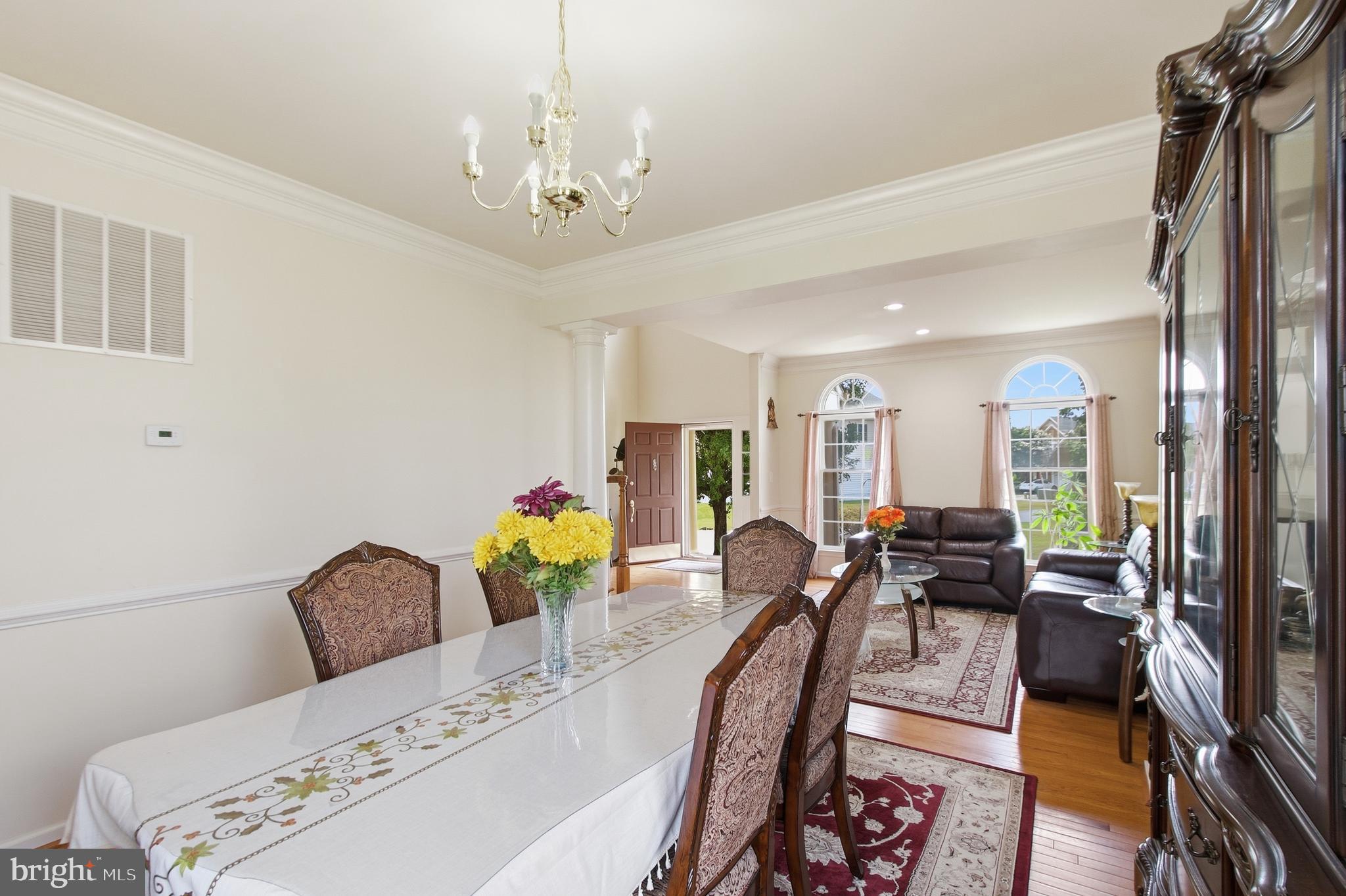 LOUDOUN VALLEY ESTATES - Residential