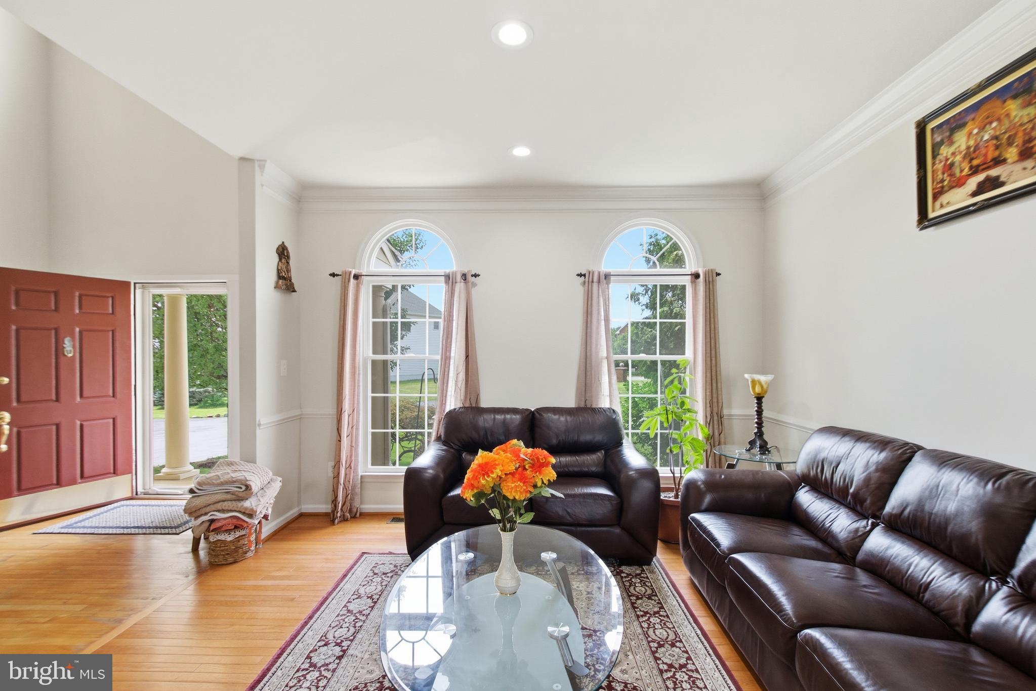 LOUDOUN VALLEY ESTATES - Residential
