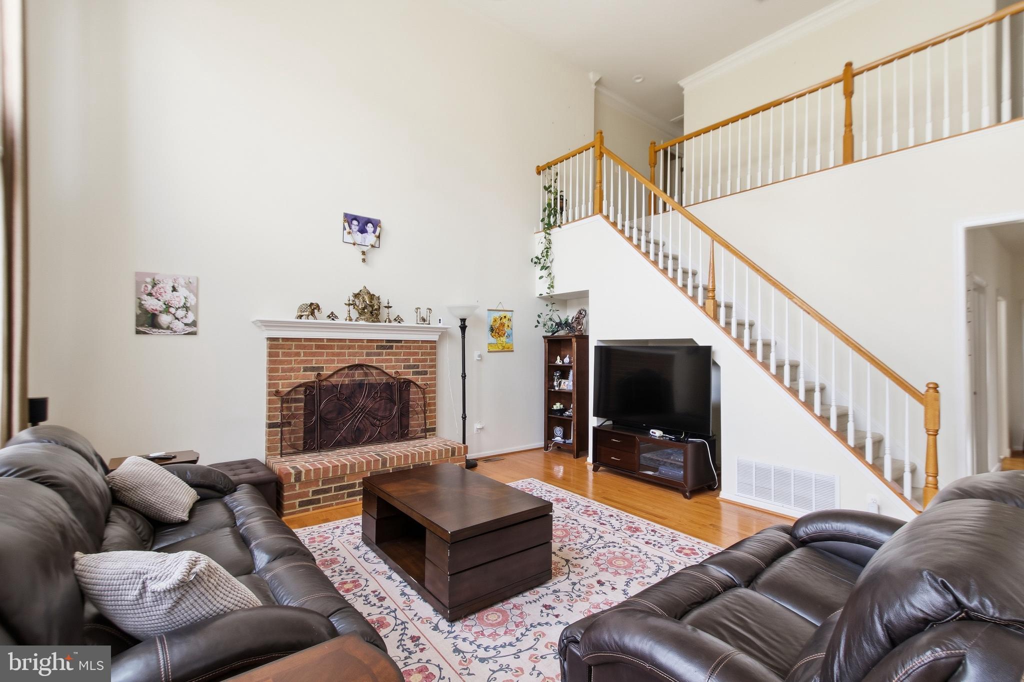 LOUDOUN VALLEY ESTATES - Residential
