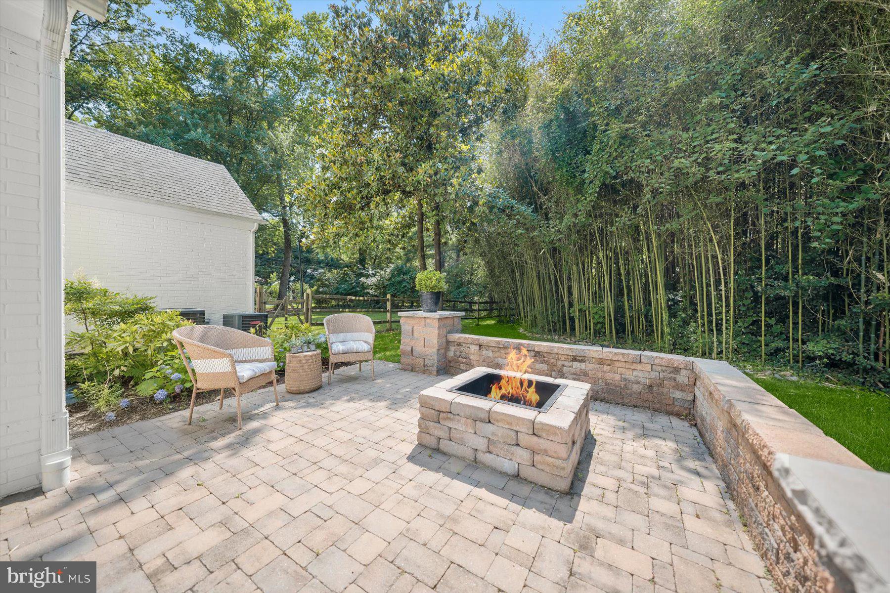 BURNING TREE VALLEY - Residential