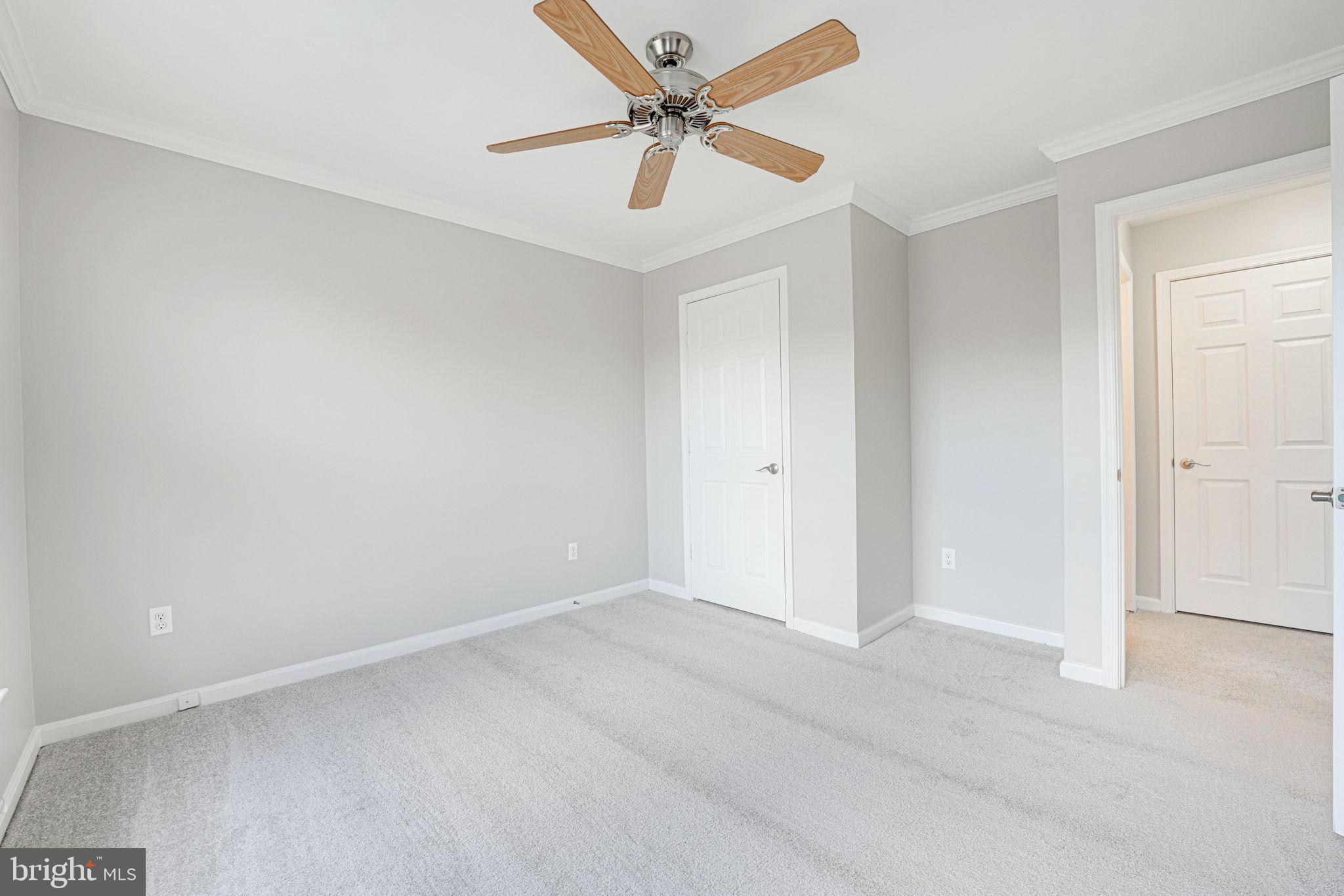 GREAT FALLS CHASE - Residential