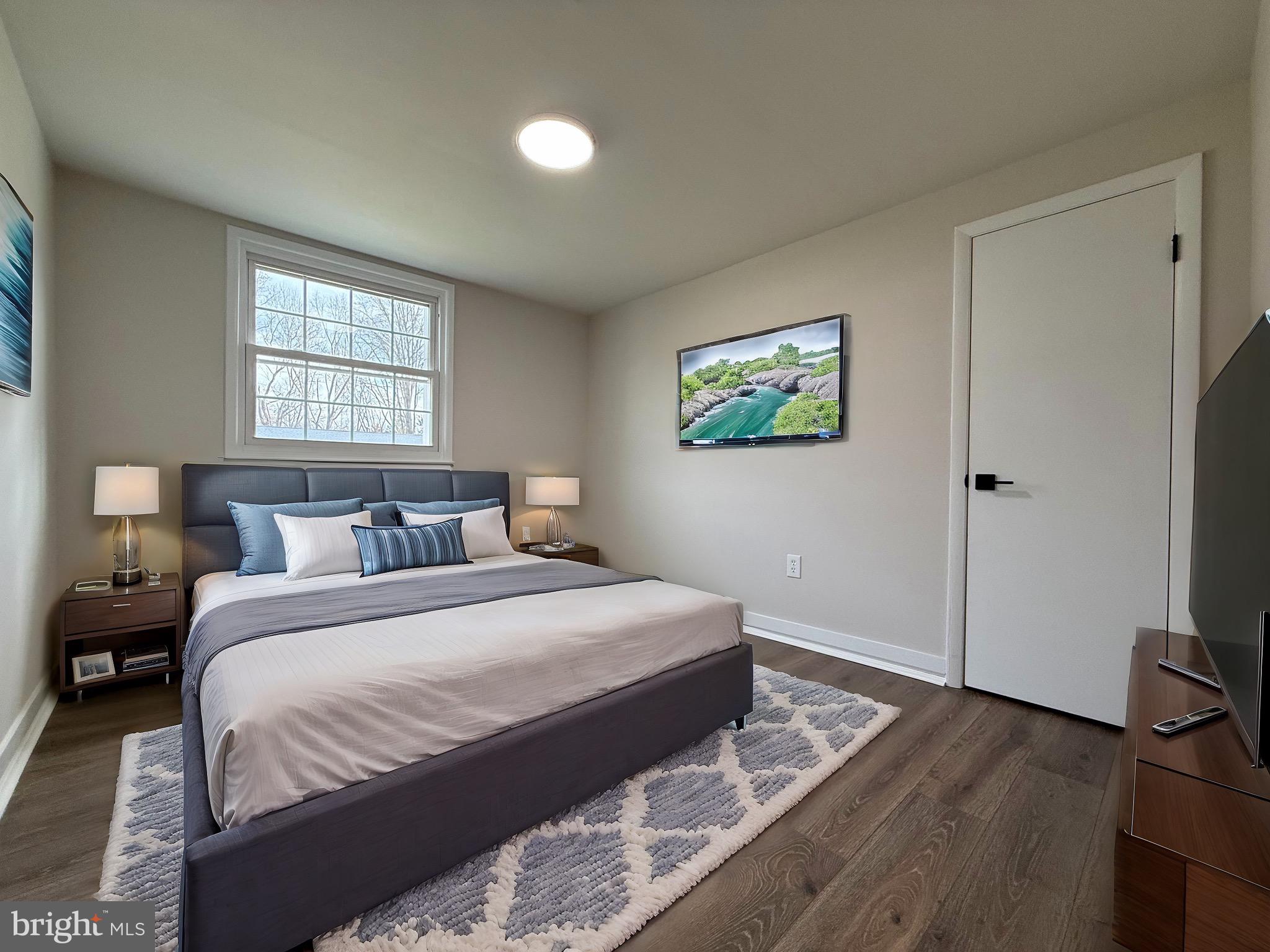 DALE CITY - Residential