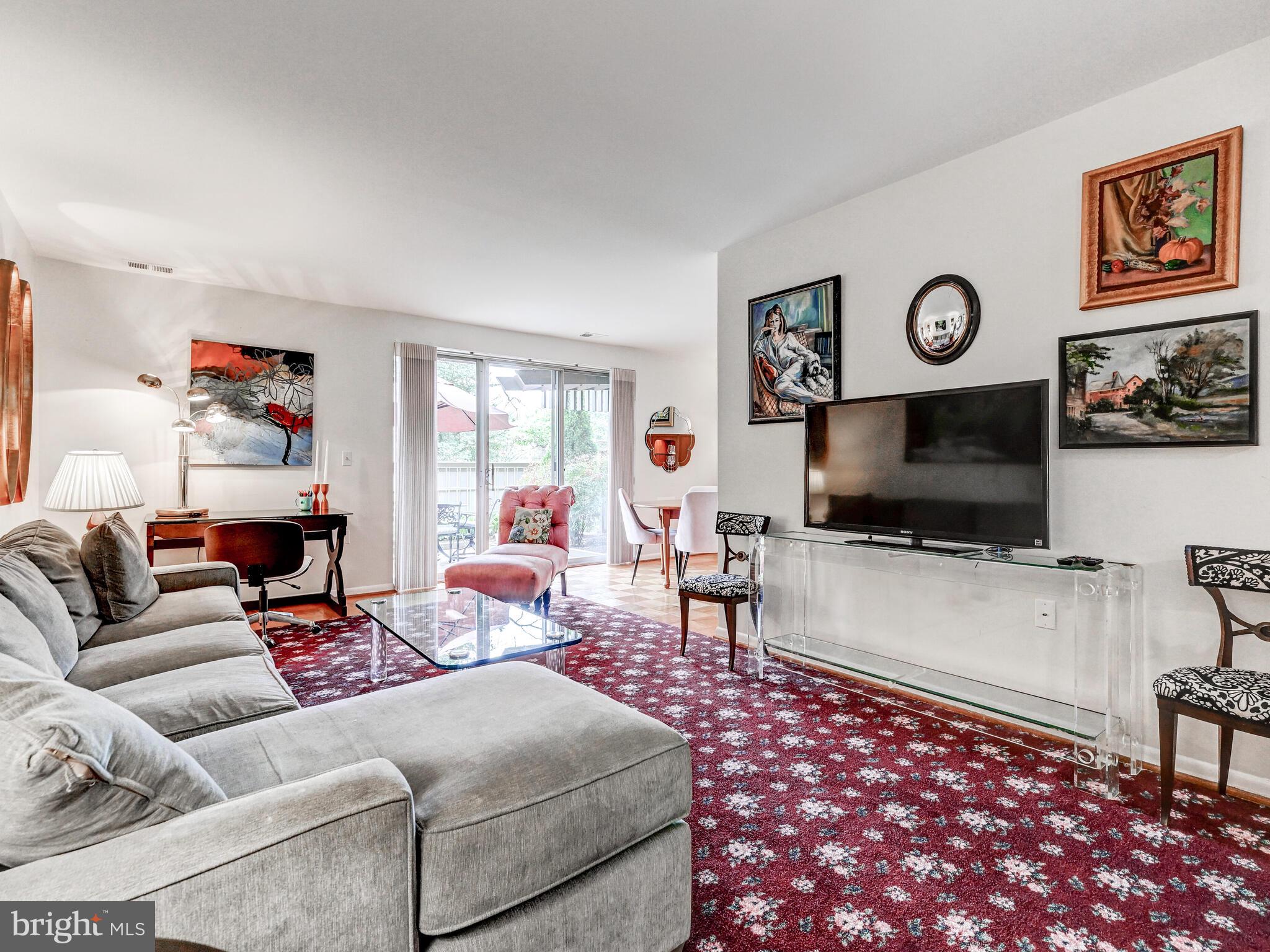 CROSS KEYS - Residential