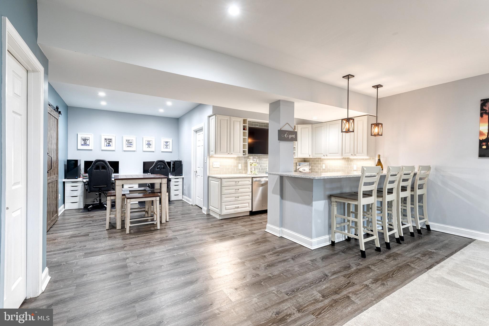 MAPLE LAWN - Residential
