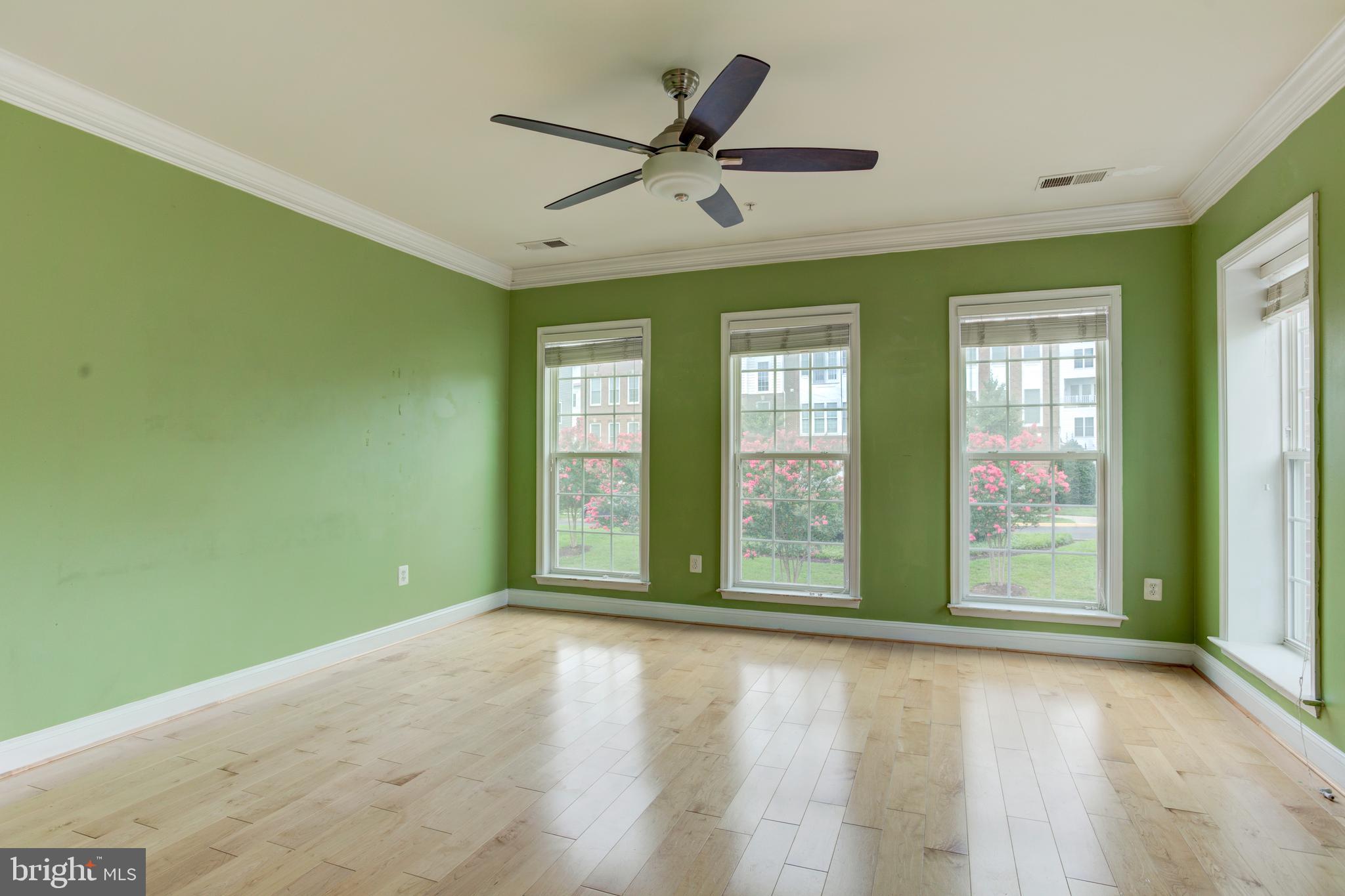 POTOMAC CLUB - Residential