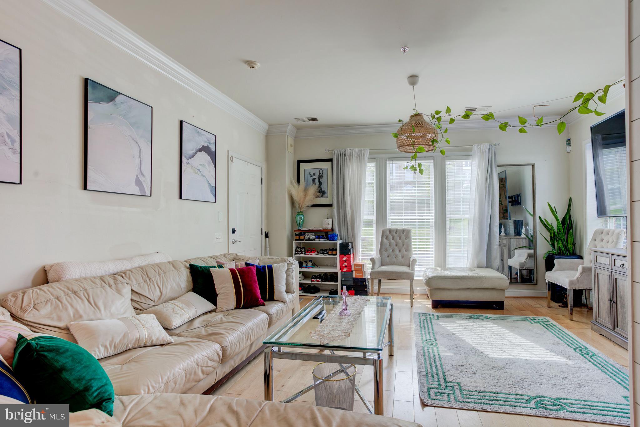 POTOMAC CLUB - Residential