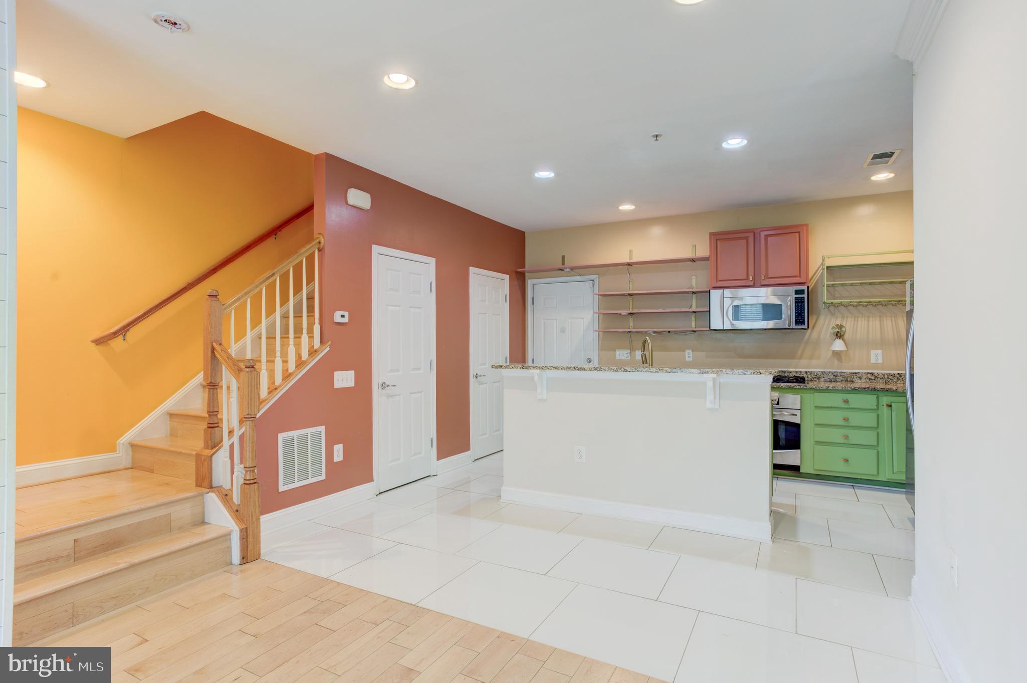 POTOMAC CLUB - Residential