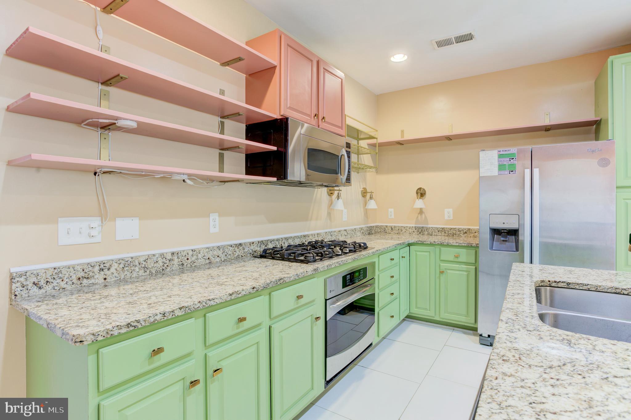 POTOMAC CLUB - Residential