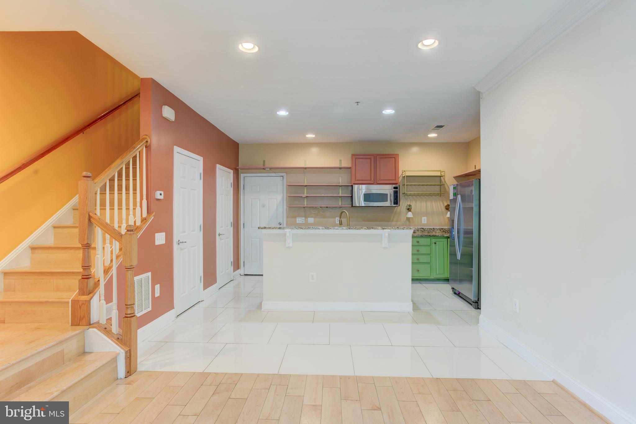 POTOMAC CLUB - Residential