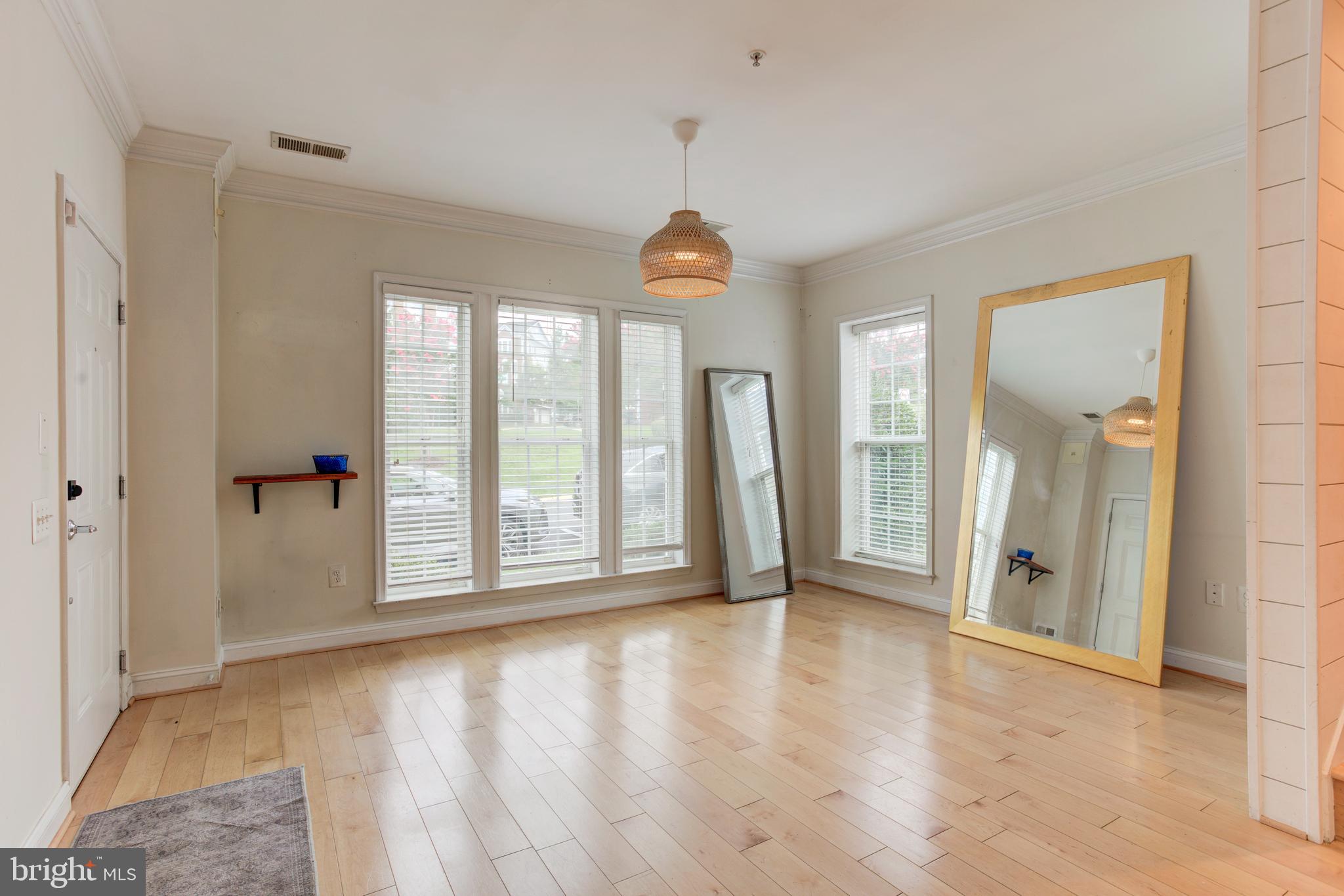 POTOMAC CLUB - Residential