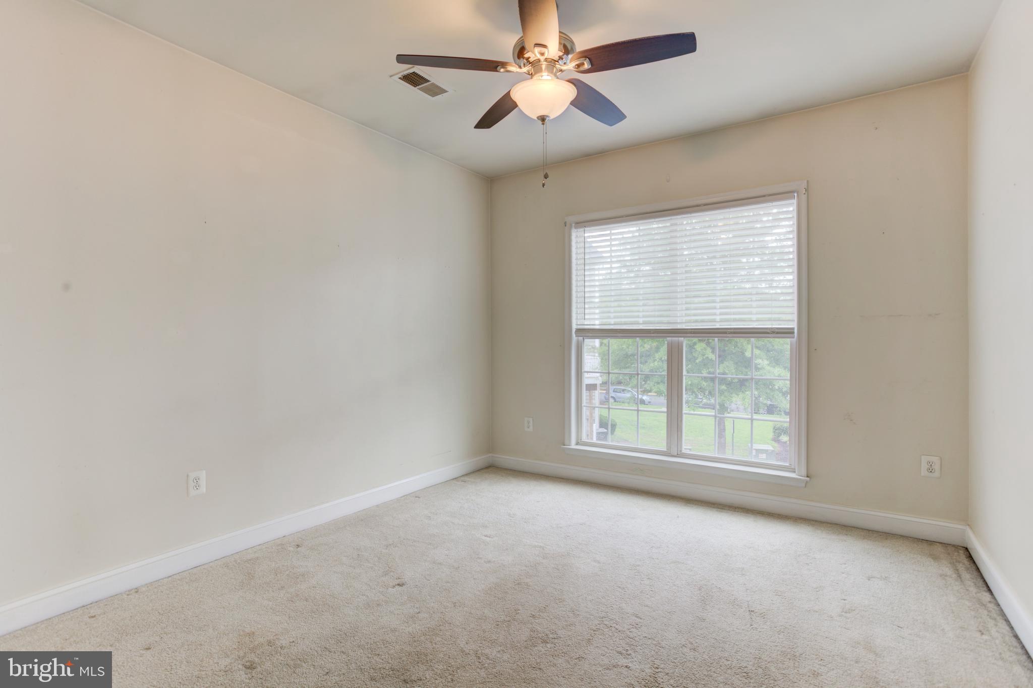 POTOMAC CLUB - Residential
