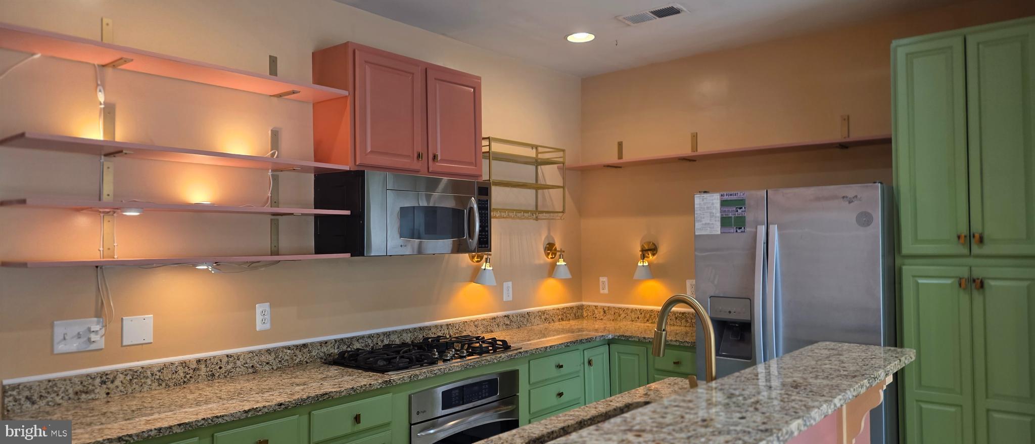 POTOMAC CLUB - Residential