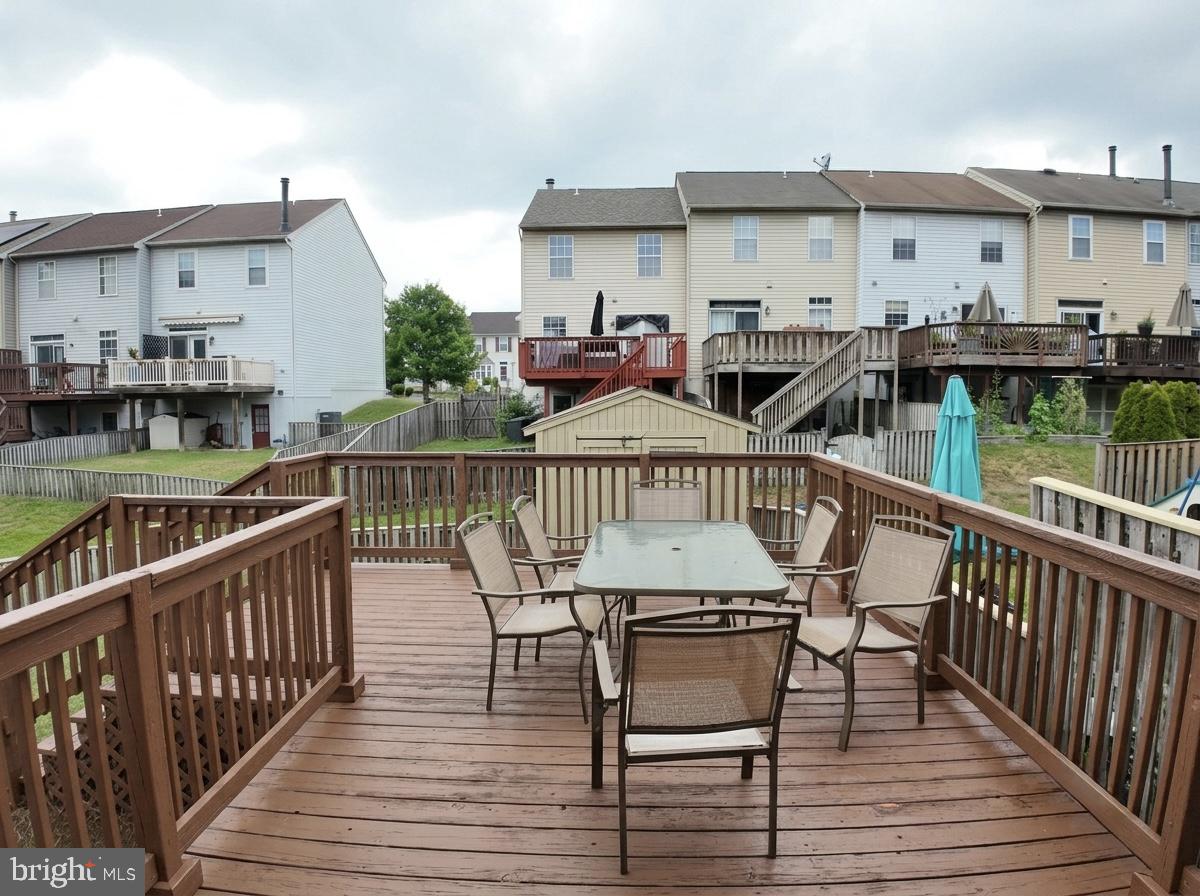 RIDGELYS CHOICE - Residential