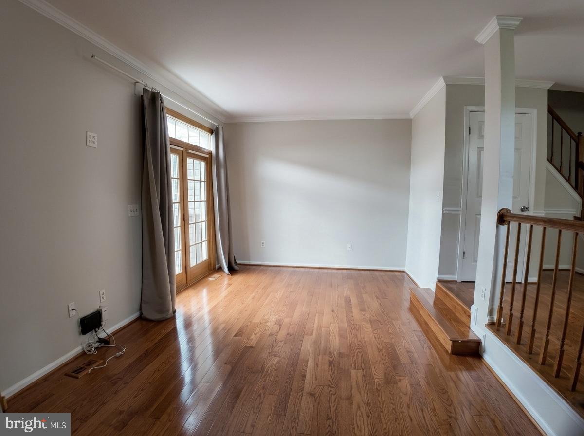 RIDGELYS CHOICE - Residential