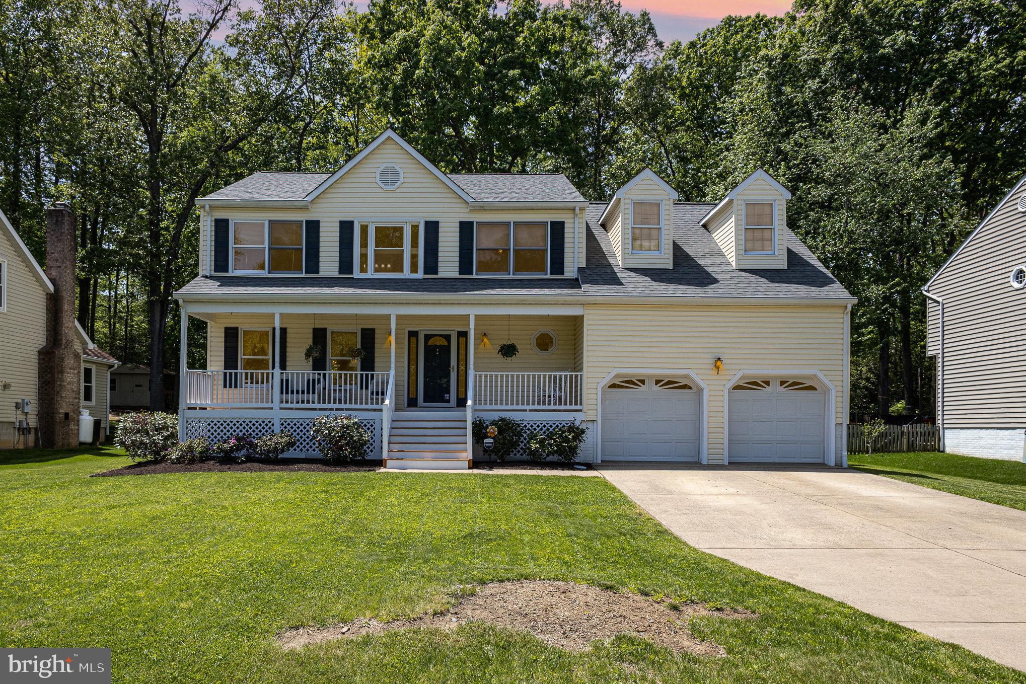 Welcome to 47 Kelly Way, a hidden gem tucked in the heart of Easternview. Perfectly positioned just off Route 610 in a no-HOA neighborhood, this charming three-level home invites you to start your next chapter.

Inside, a bright formal sitting area welcomes you, where front-facing windows overlook the picturesque covered front porch — an ideal spot to enjoy your morning coffee or unwind with a glass of iced tea. From there, the formal dining room offers a classic setting with chair rail detail, double windows, and an elegant light fixture — ready for all your special occasions.

The updated kitchen is both stylish and functional, featuring LVP flooring, granite countertops, stainless steel appliances, and crisp white cabinetry. A sunny bay window brightens the adjoining breakfast nook, while a built-in wine rack adds a thoughtful touch of character.  
The main living room centers around a striking brick façade fireplace, complemented by skylights that fill the space with natural light.

Upstairs, the primary suite is full of charm and thoughtful design. A discreet passageway leads to a walk-in closet and a private vanity area bathed in natural light from overhead skylights — a perfect retreat to start and end your day. The ensuite bathroom sits just across the passage, blending convenience and privacy beautifully. Adding to the character of the suite, a cozy loft overlooks the living room below — an ideal spot for a reading nook, creative space, or home office.

The lower level provides flexible living space, including an additional bedroom and unfinished areas ideal for storage. The attached two-car garage offers parking and extra storage space, with the option to install an EV charger if desired.

With thoughtful updates, flexible living spaces, and a location close to shopping, dining, and commuting routes, 47 Kelly Way is ready to welcome you home.

---