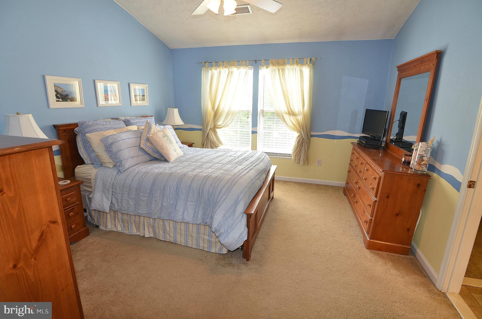 PINEY ORCHARD - Residential