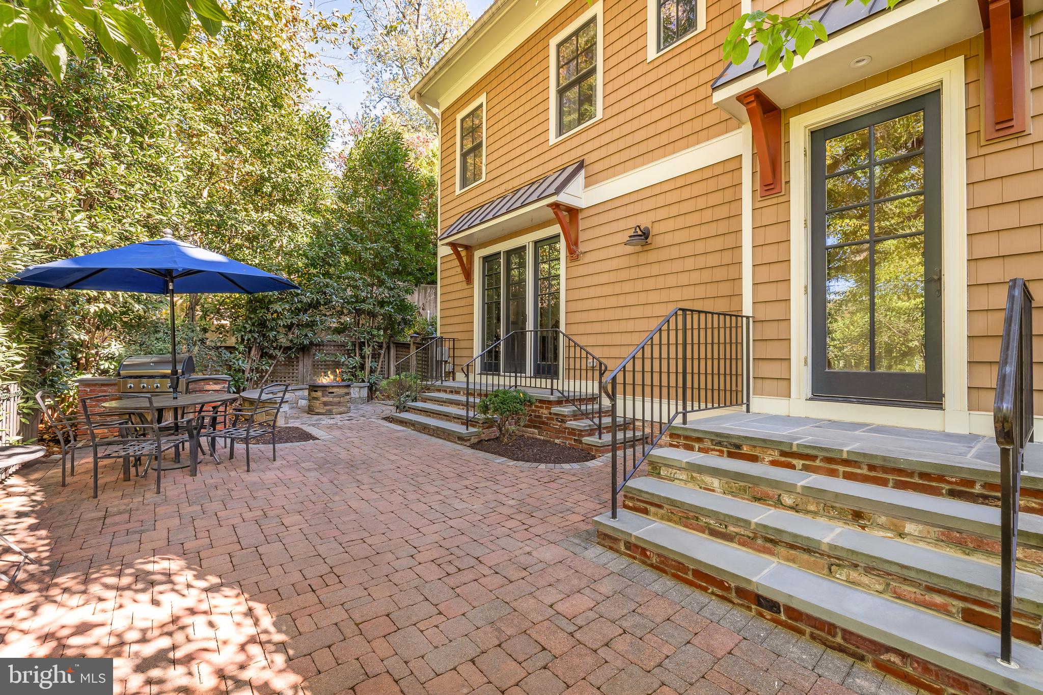 BERKLEY - Residential
