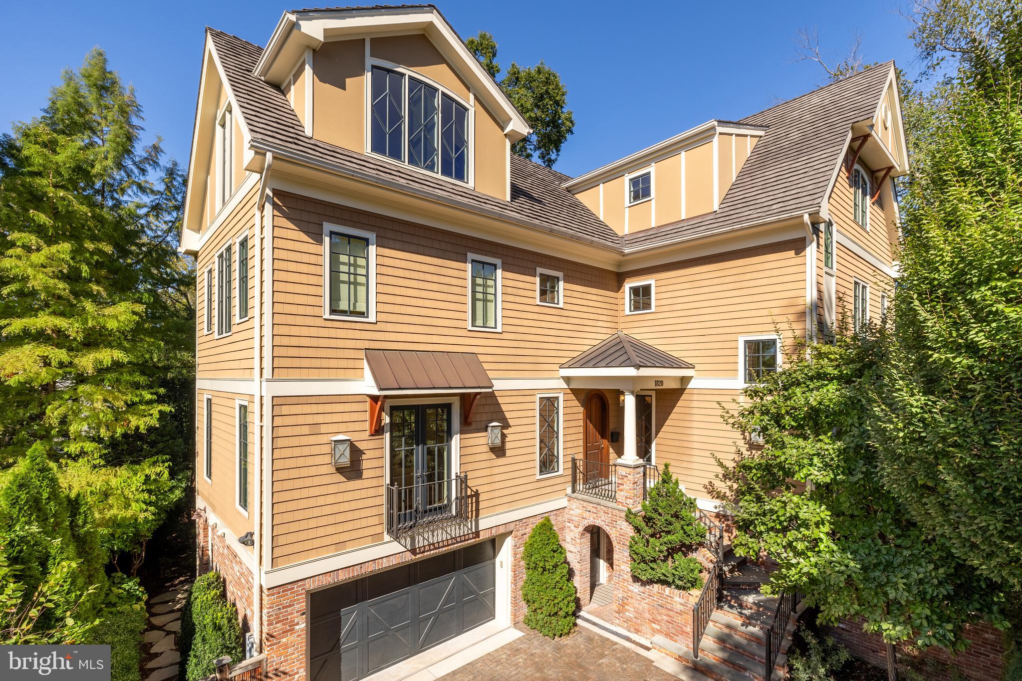 BERKLEY - Residential