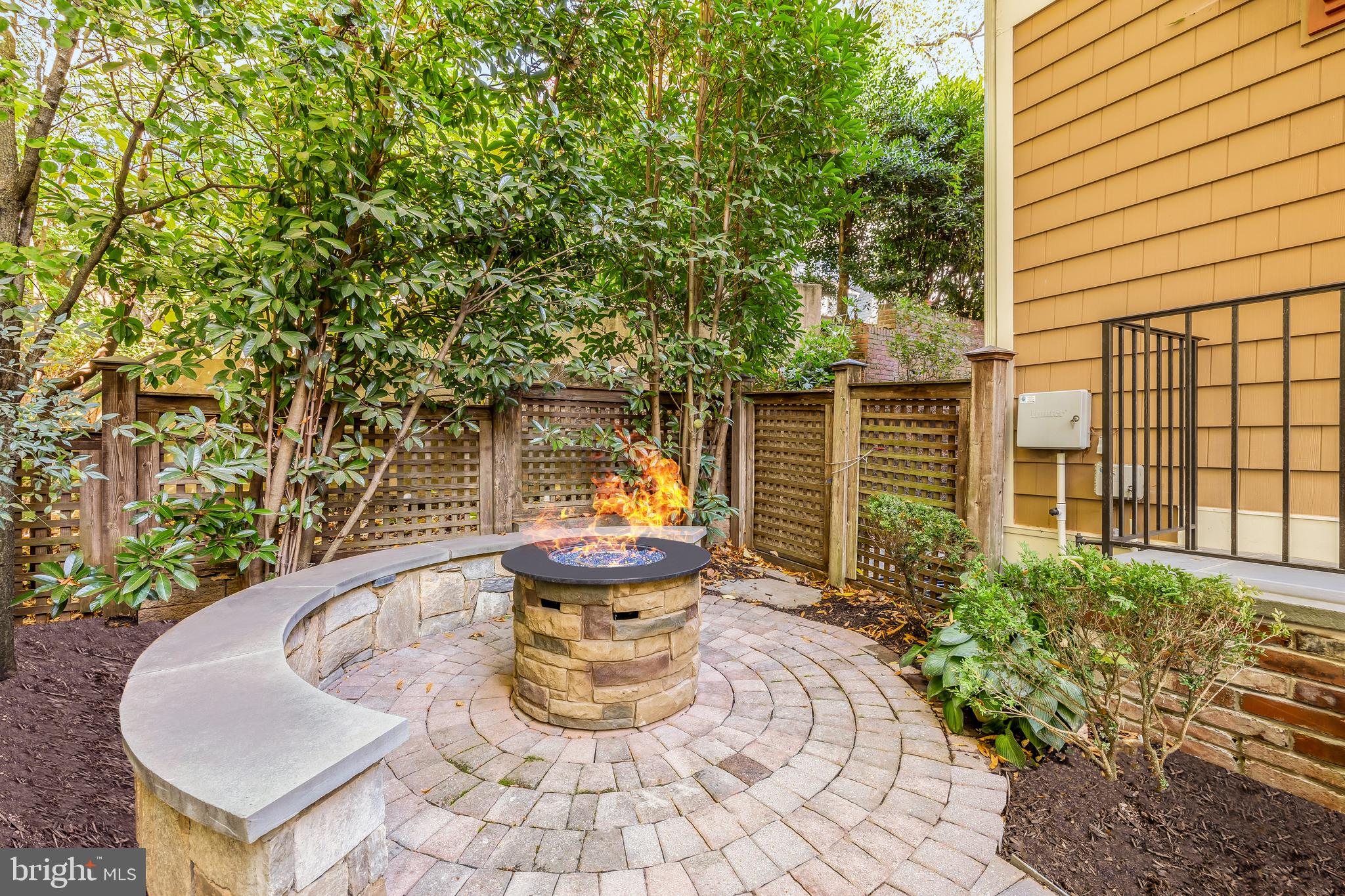 BERKLEY - Residential