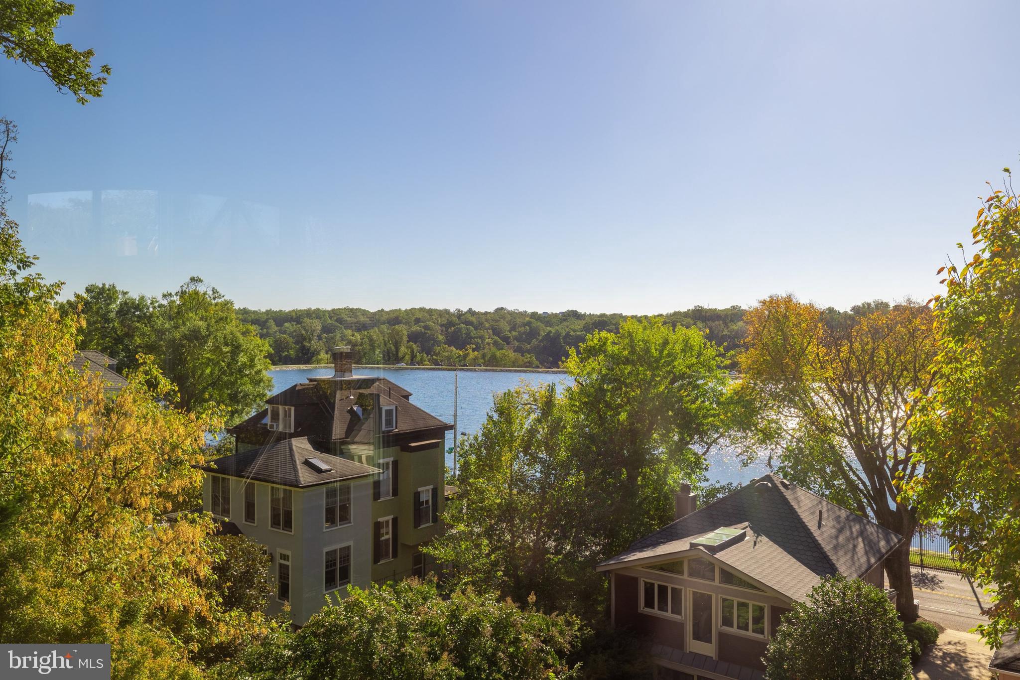 BERKLEY - Residential