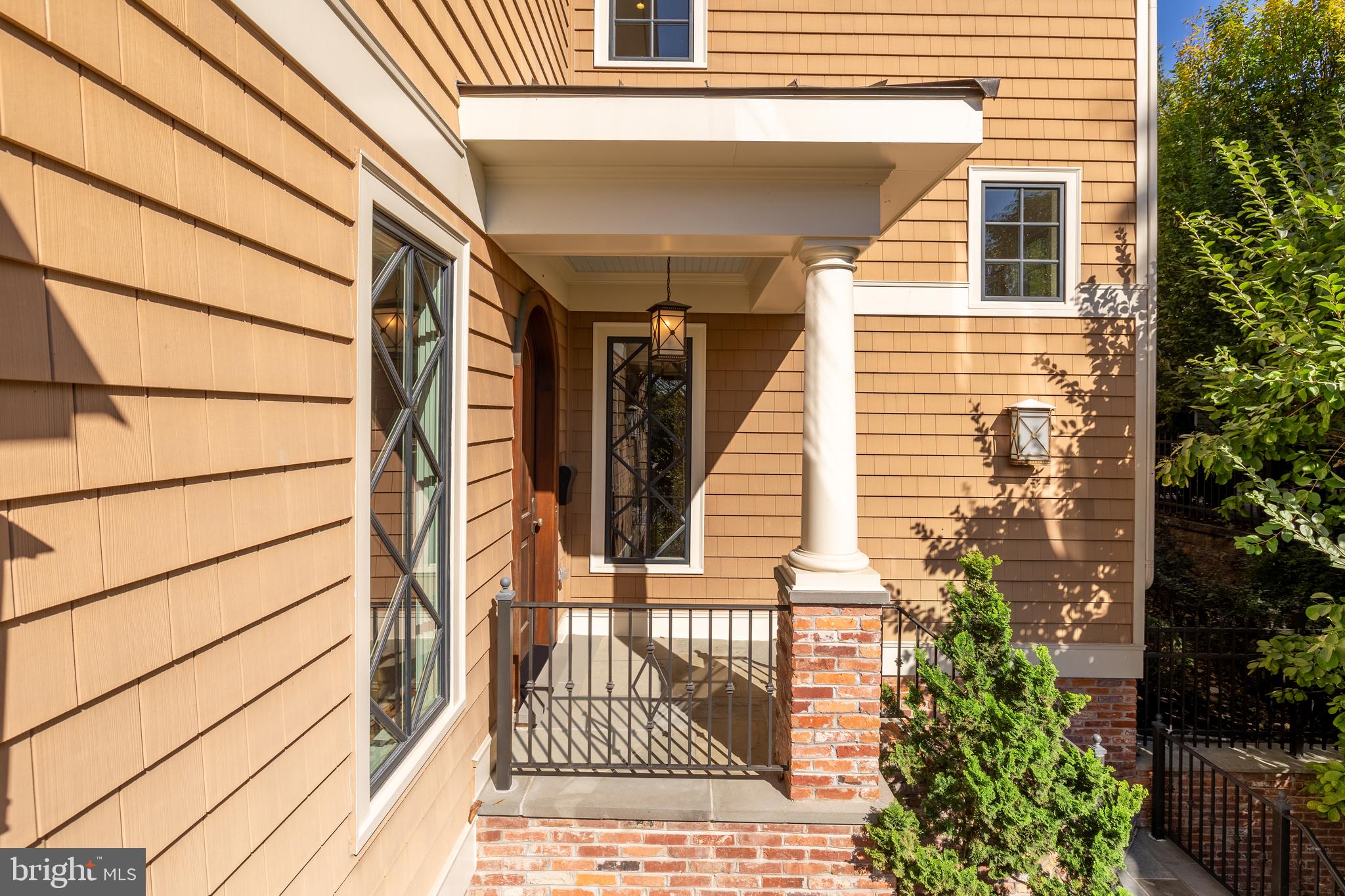 BERKLEY - Residential