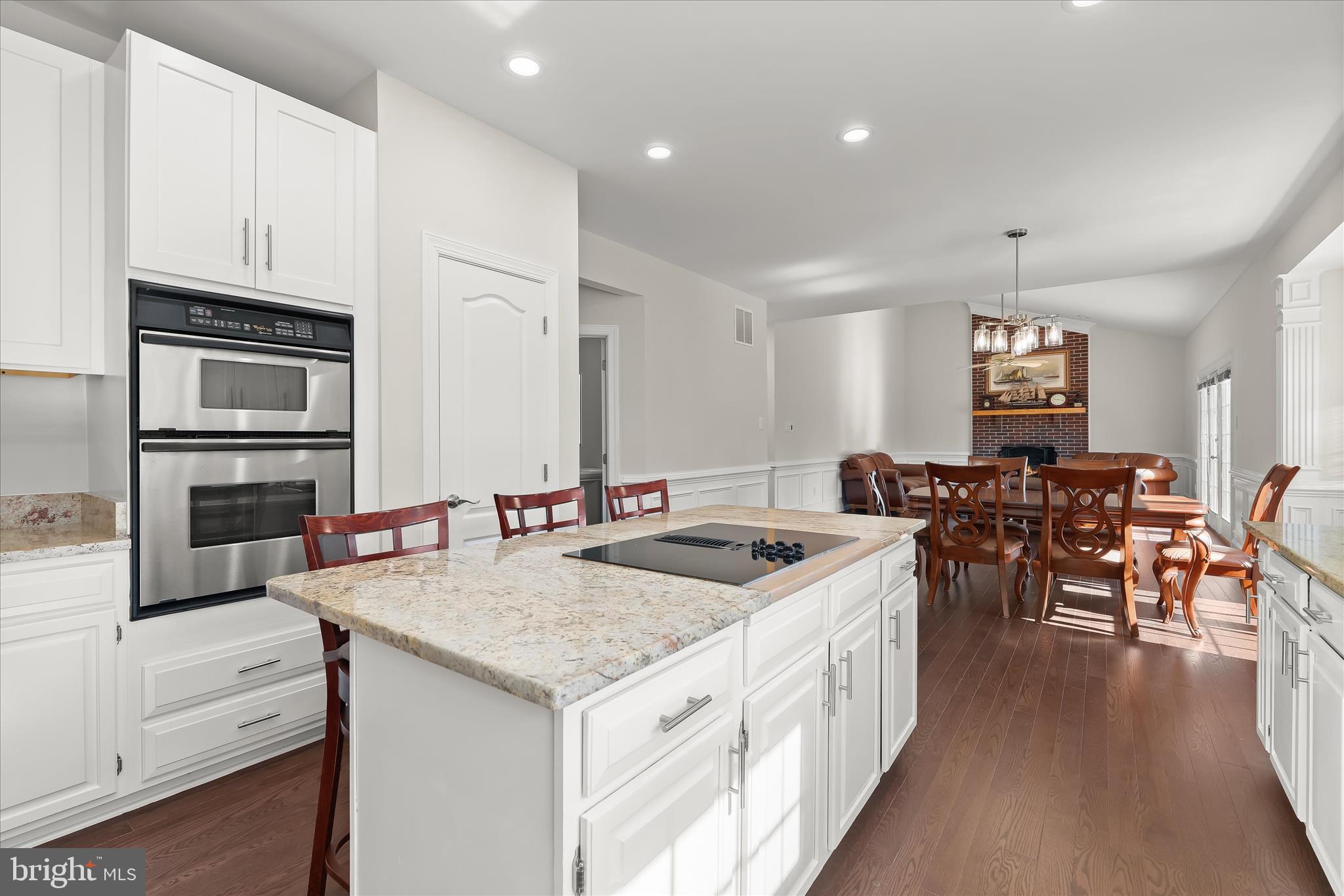 CLARKSVILLE HUNT - Residential
