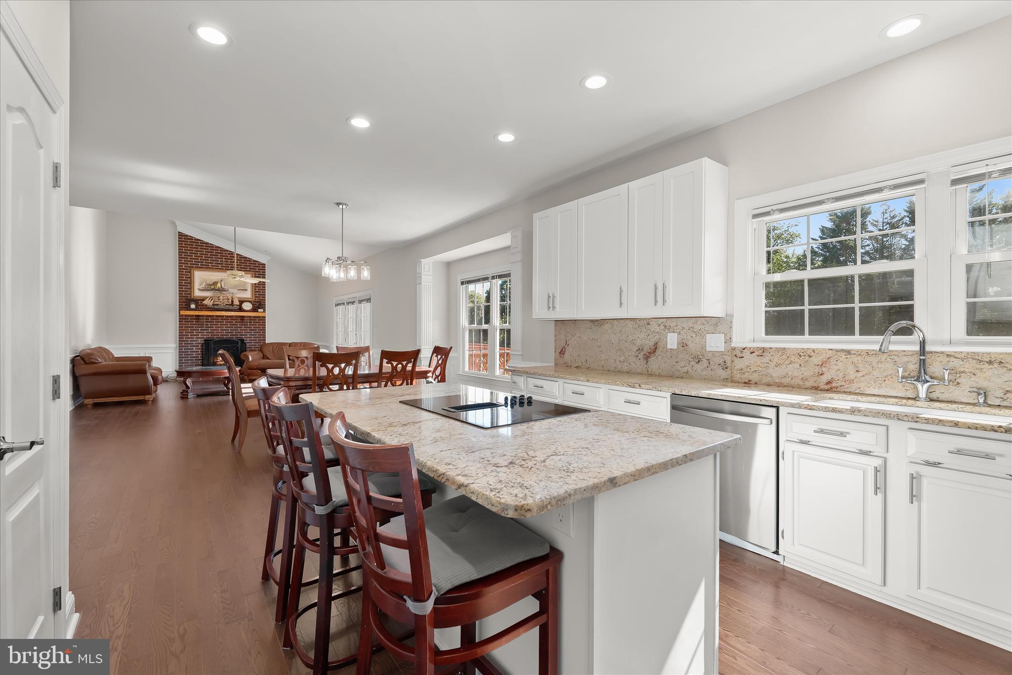 CLARKSVILLE HUNT - Residential
