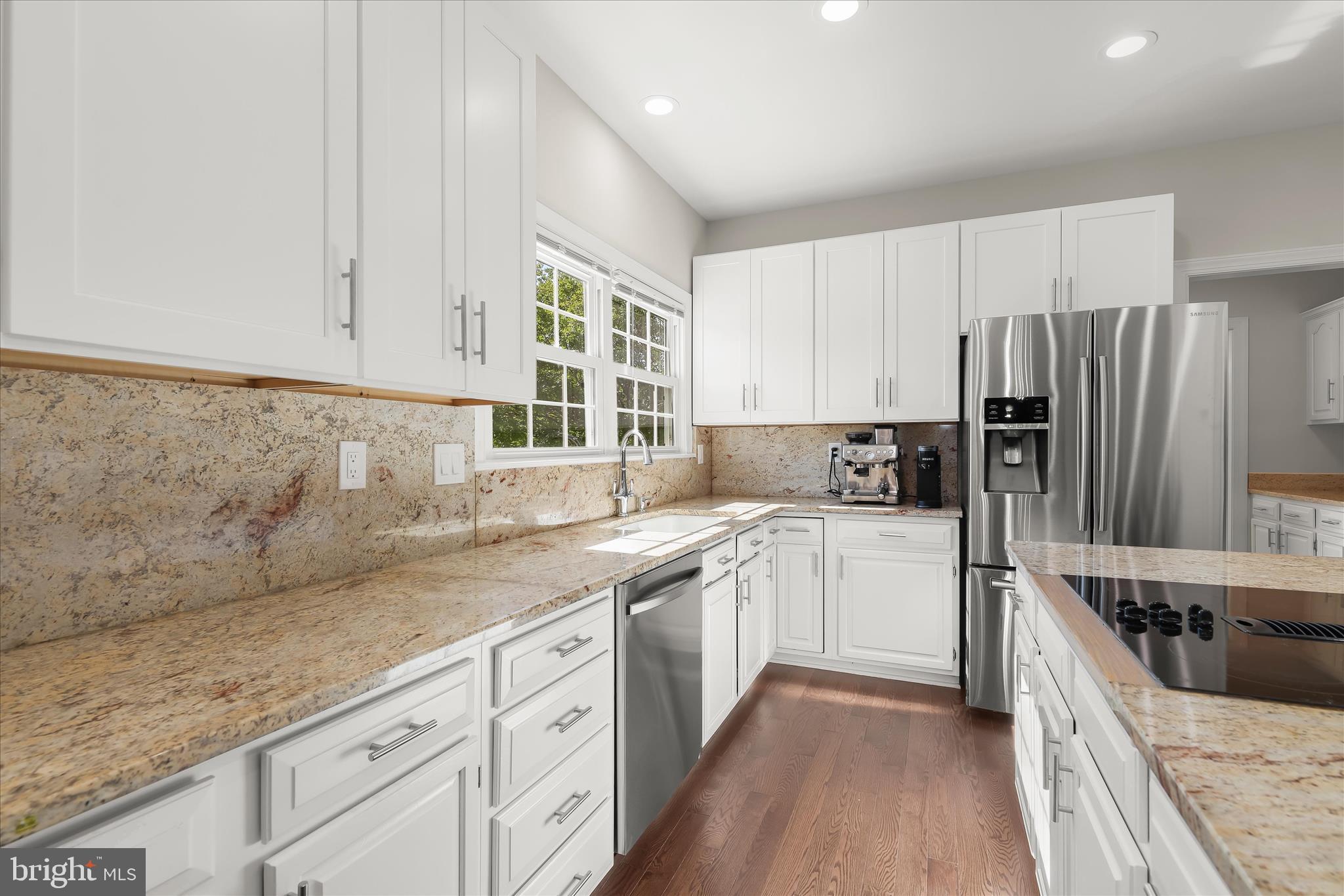 CLARKSVILLE HUNT - Residential