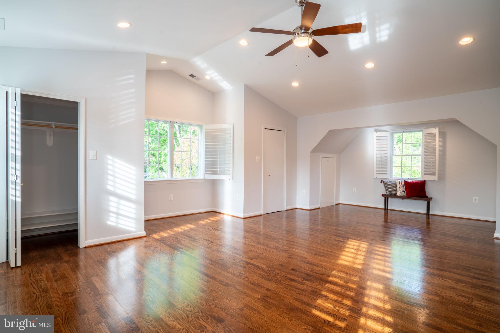 TANGLEWOOD - Residential