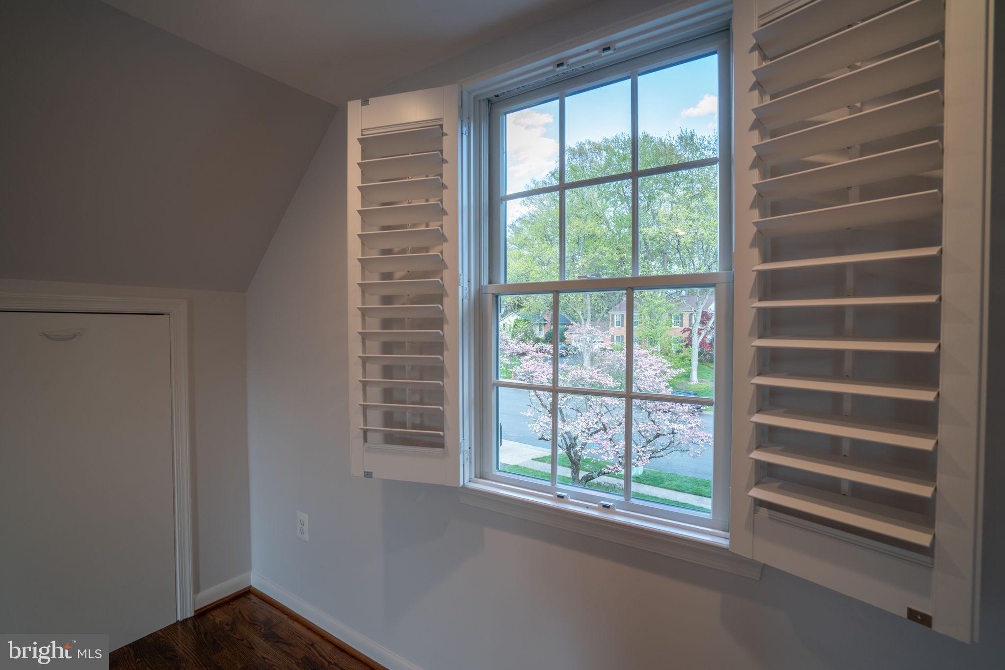 TANGLEWOOD - Residential