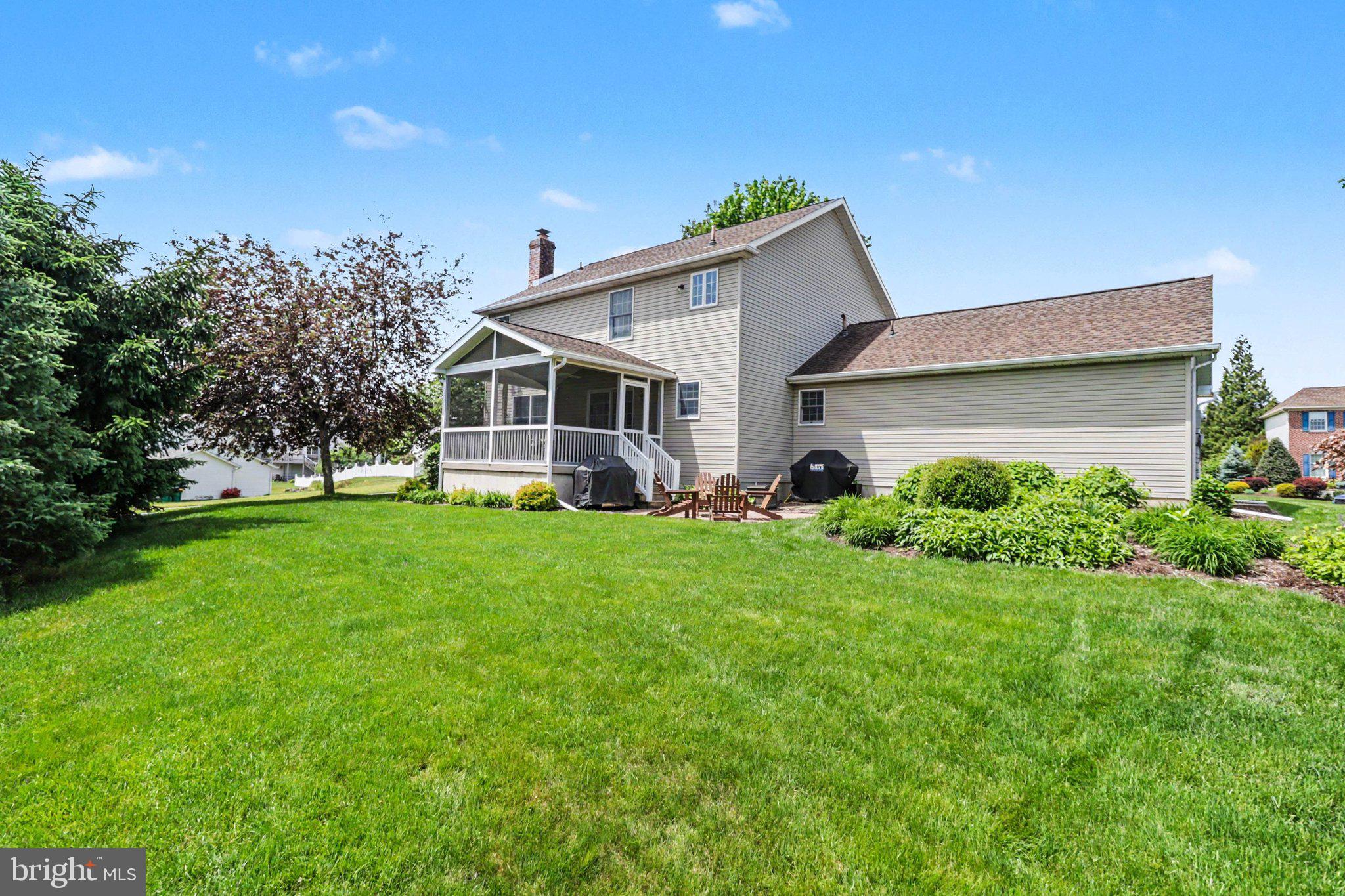 WESTBURY - Residential