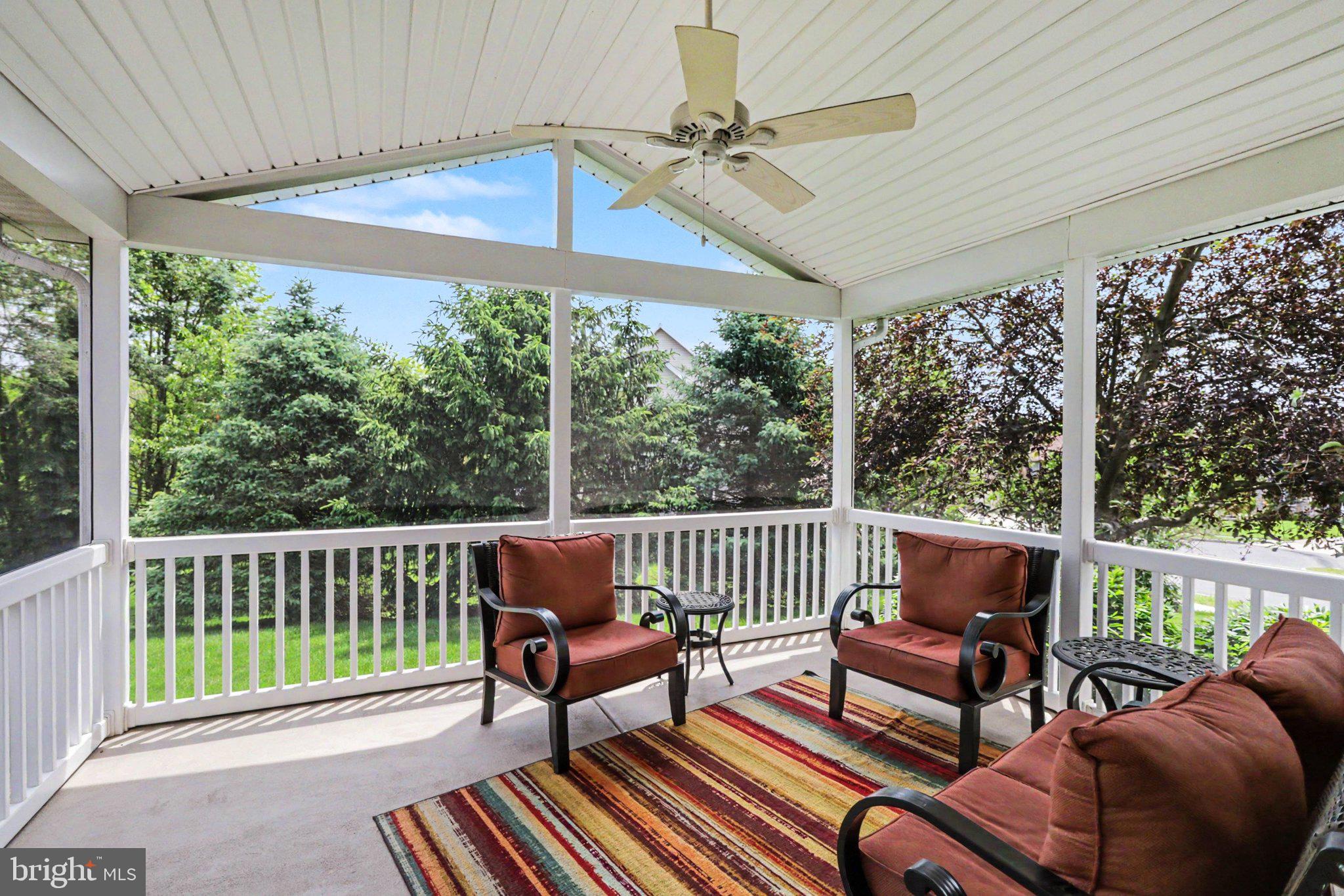 WESTBURY - Residential