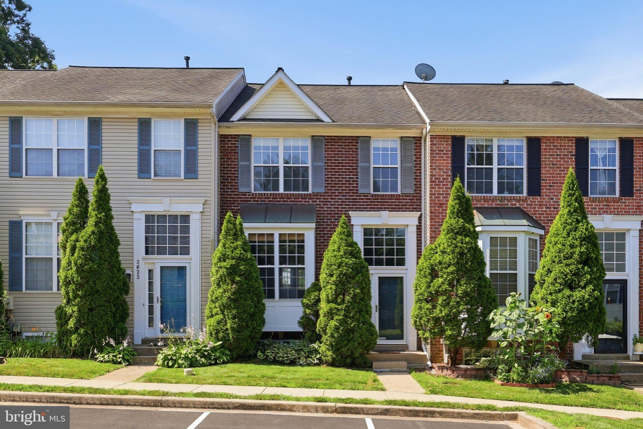 VILLAGES OF URBANA - Residential