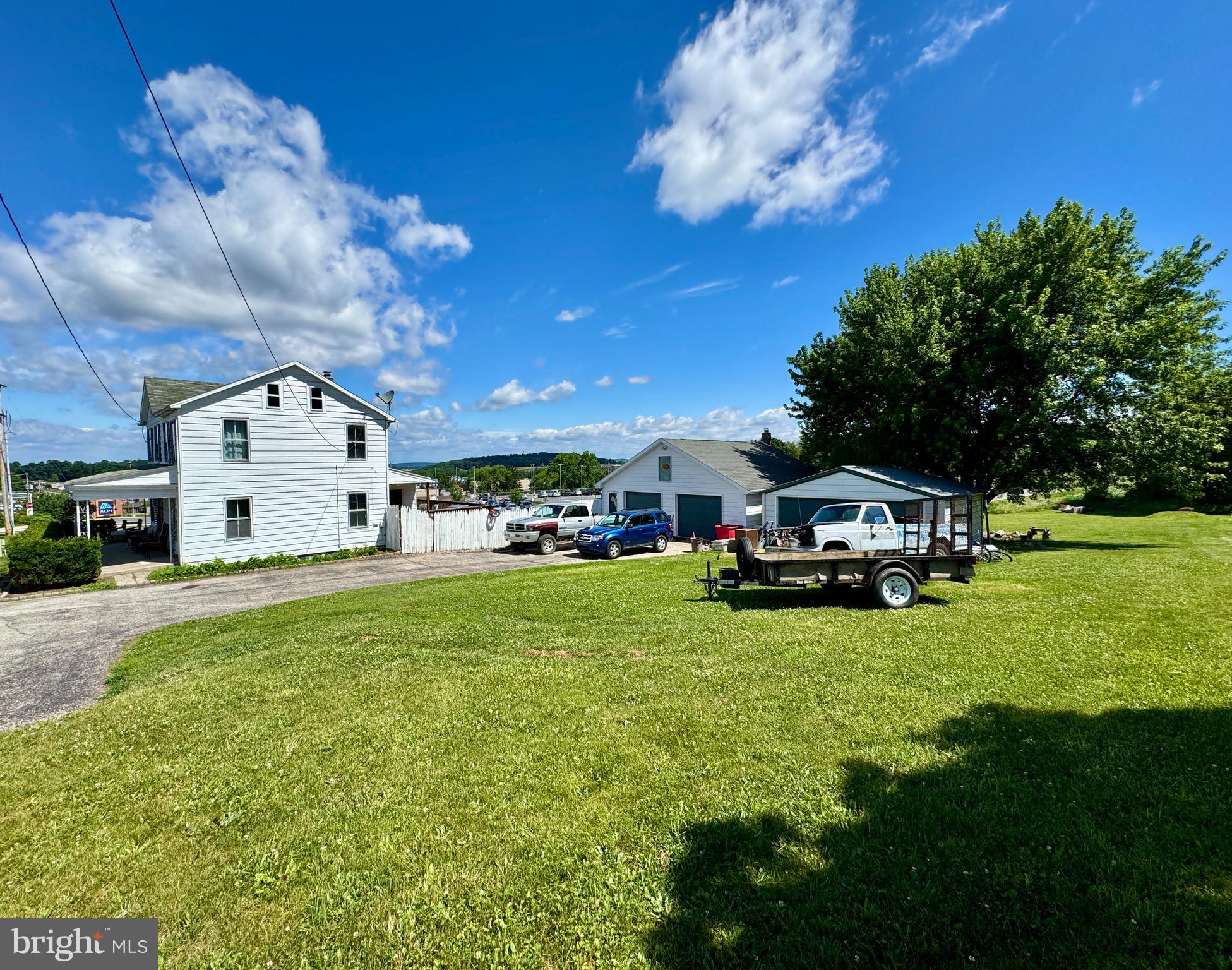 WINDSOR TWP - Residential