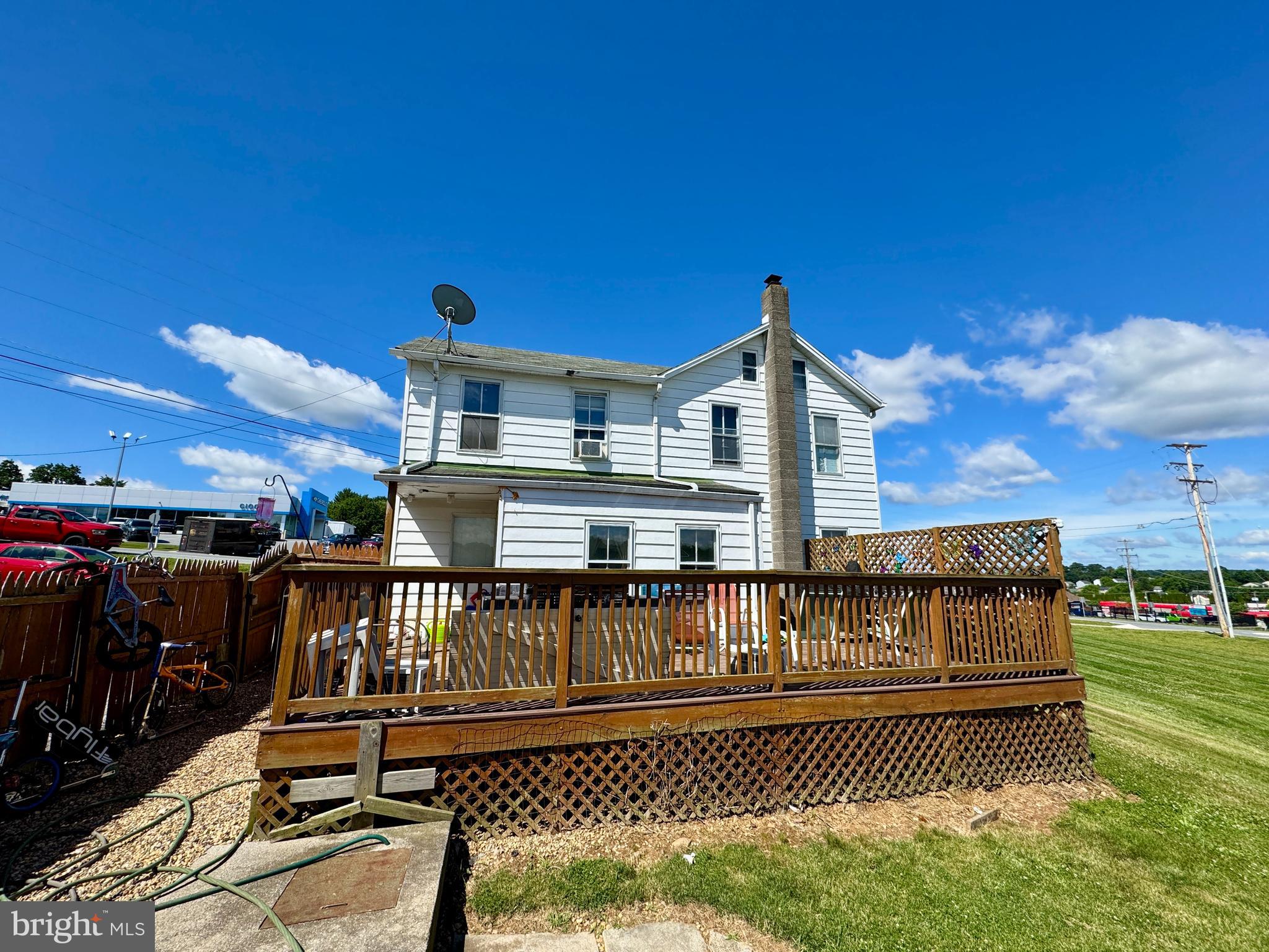 WINDSOR TWP - Residential