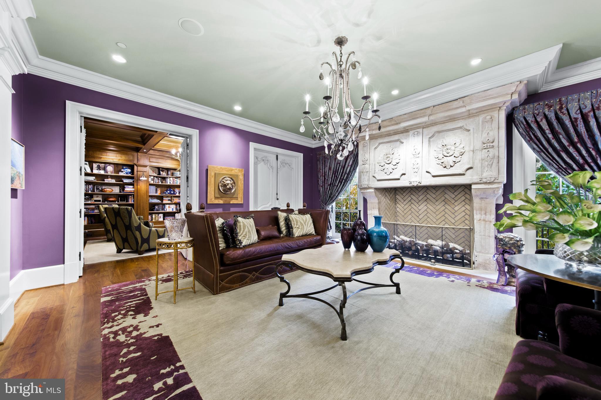 POTOMAC OUTSIDE - Residential