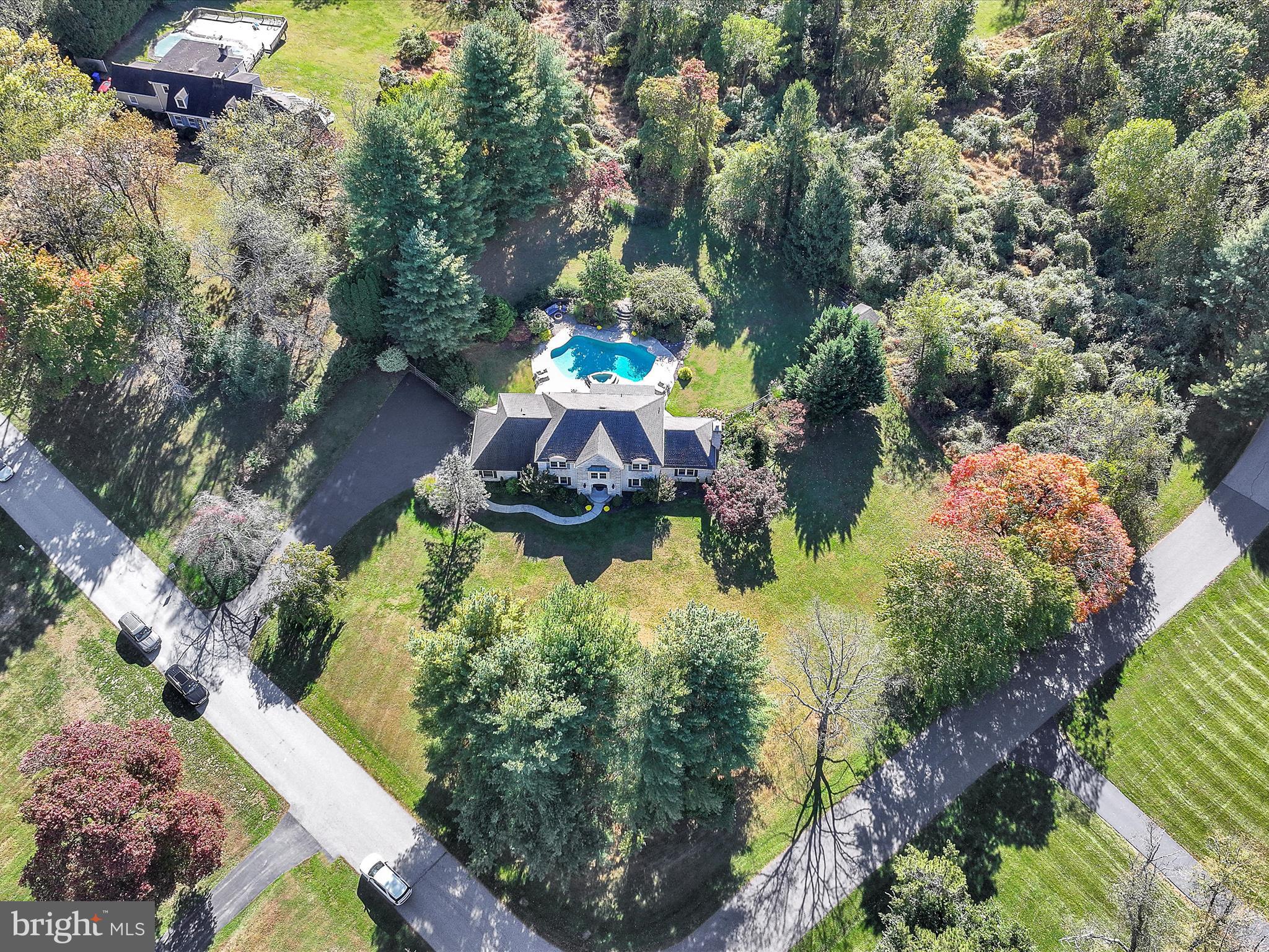 OKEHOCKING HILLS - Residential