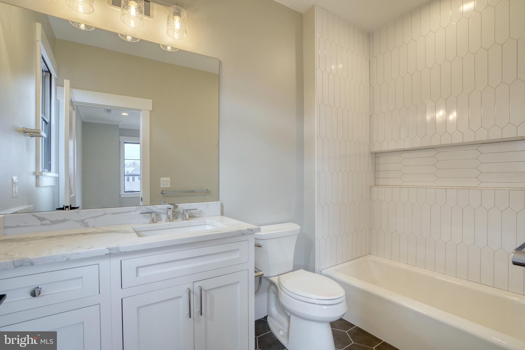 BROYHILLS MCLEAN ESTATES - Residential
