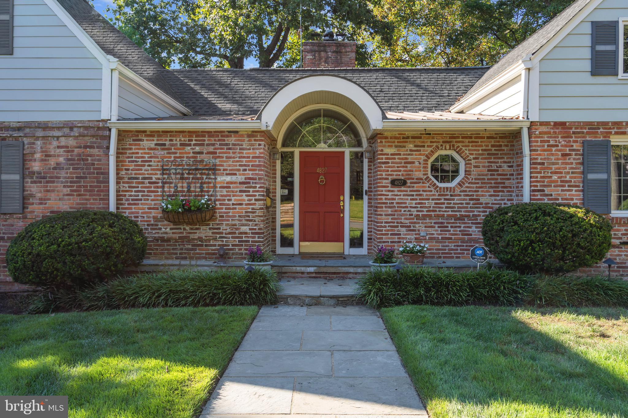 SHIRLEY WOODS - Residential