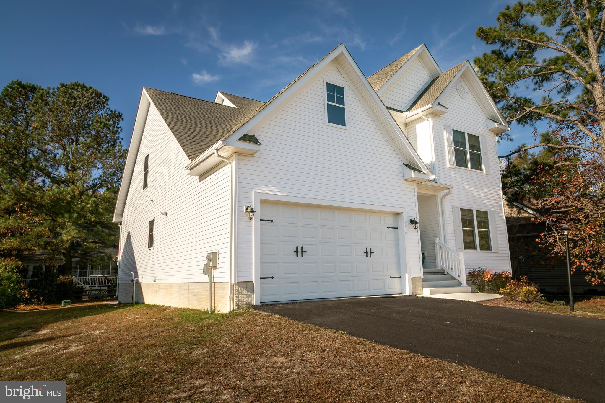 SALT POND - Residential
