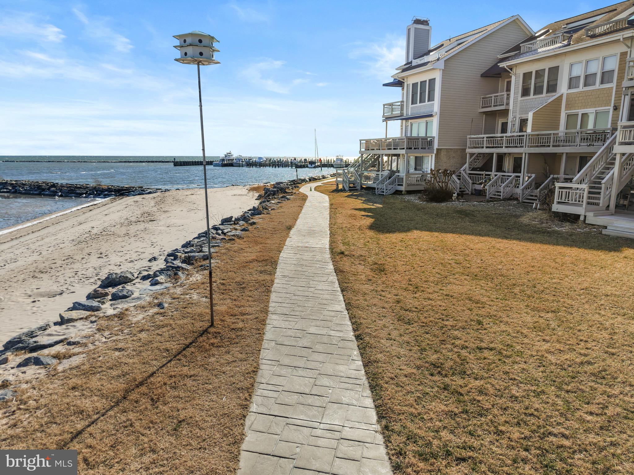 BAYCREST - Residential