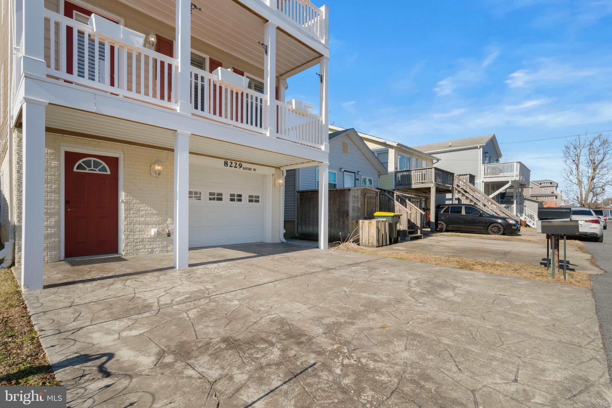 BAYCREST - Residential