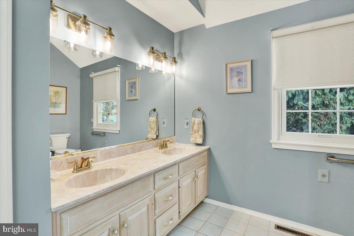 CLEARVIEW HEIGHTS - Residential