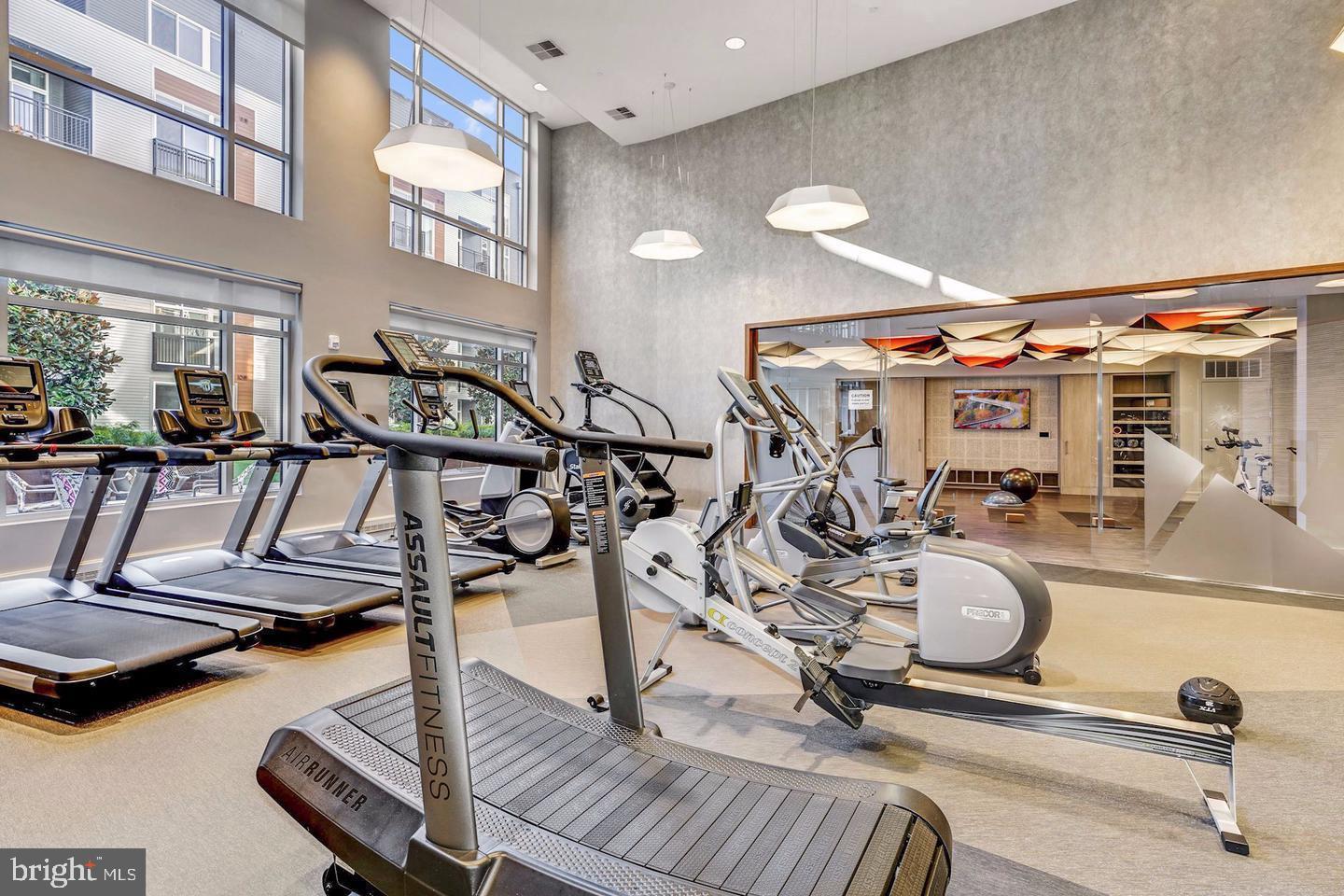 NATIONAL HARBOR - Residential