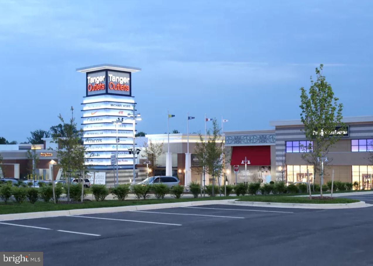 NATIONAL HARBOR - Residential