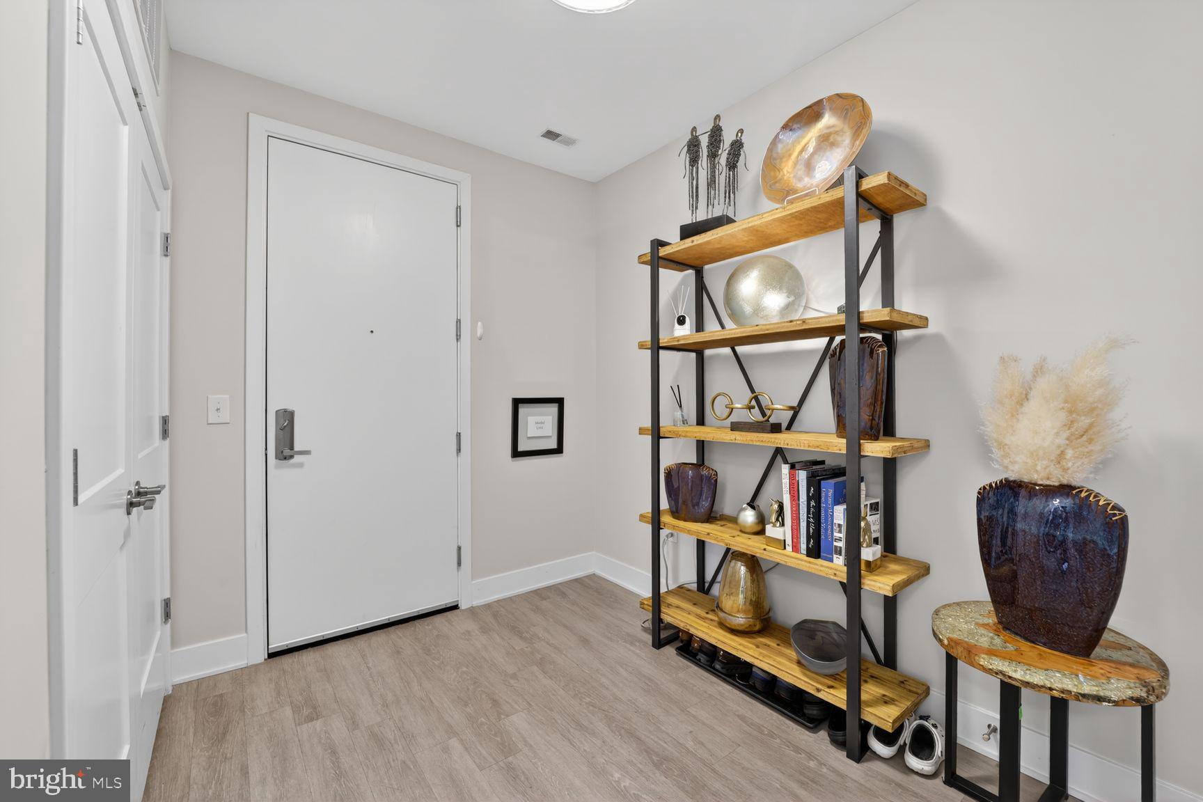 NATIONAL HARBOR - Residential